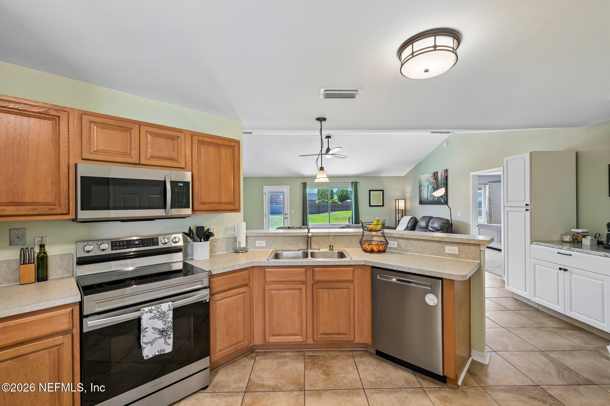 4505 RANCH PINES Way