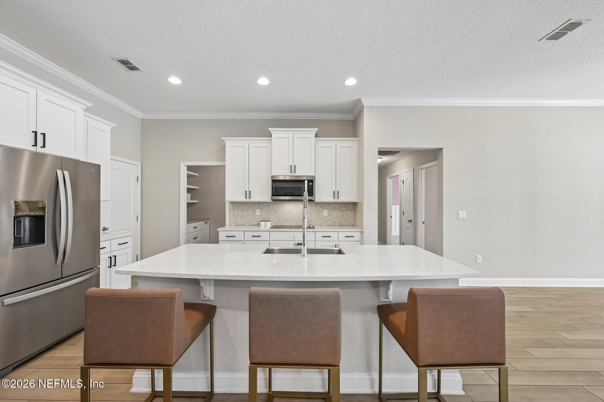 272 PRINCE ALBERT Avenue, St. Johns