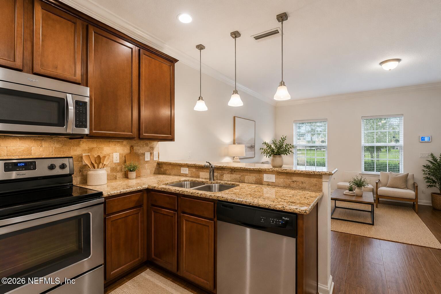 2754 HOLLYBROOK Lane