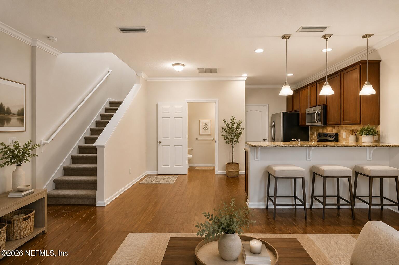 2754 HOLLYBROOK Lane