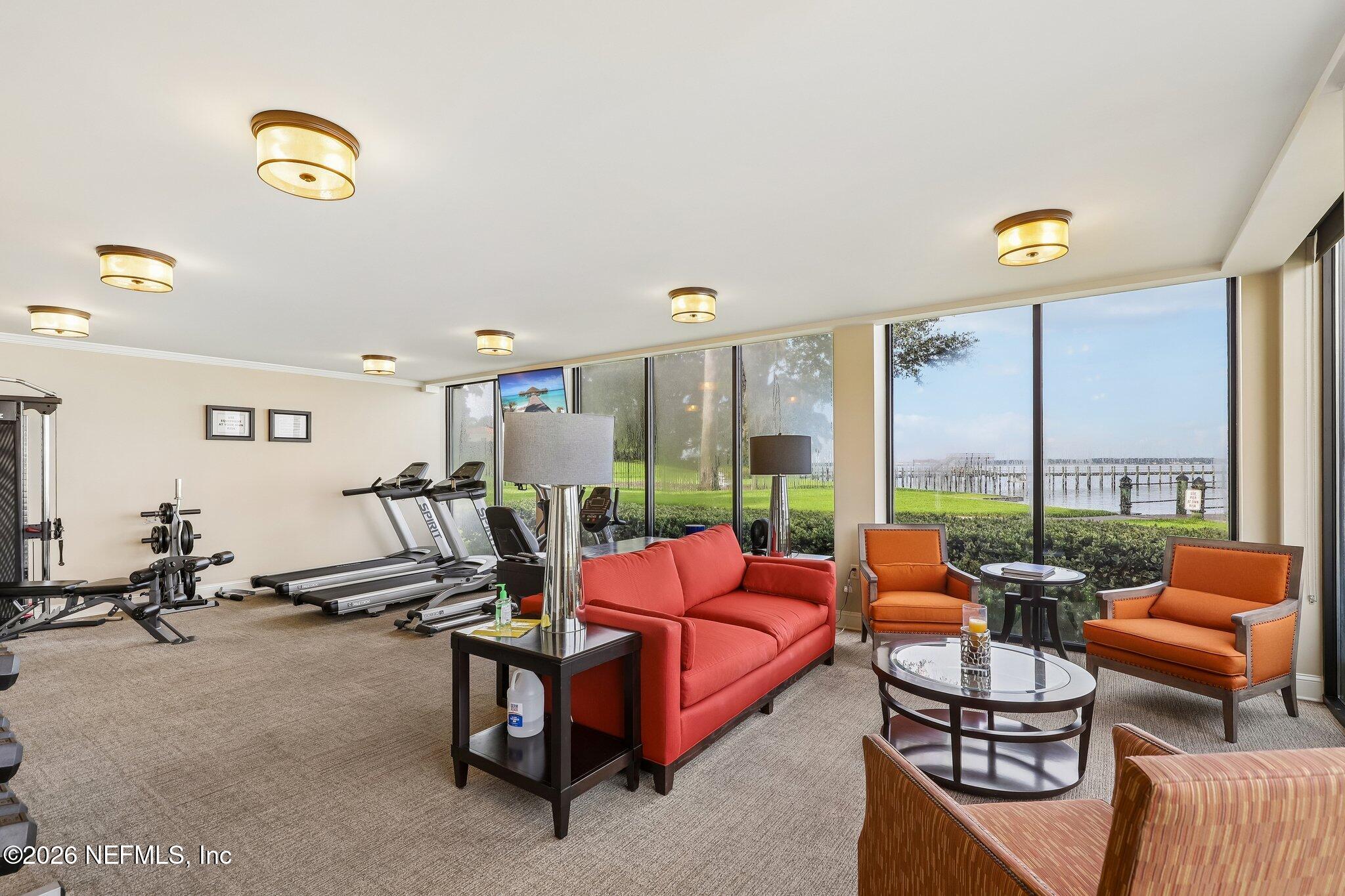 6000 SAN JOSE Boulevard 4-C
