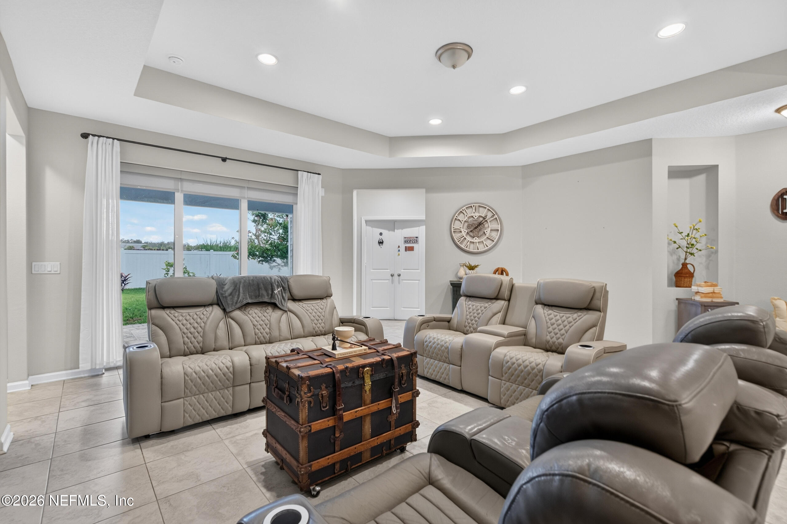 281 MARQUESA Circle