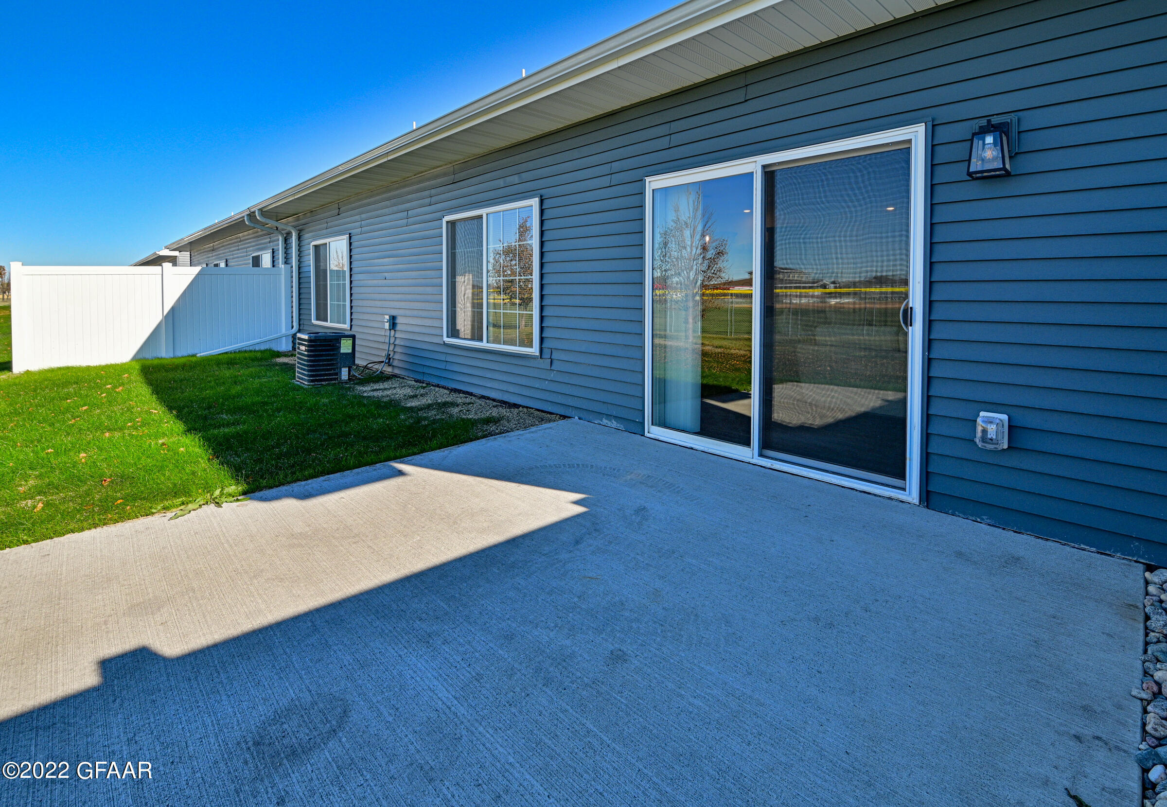 4424 EDGEWOOD Lane