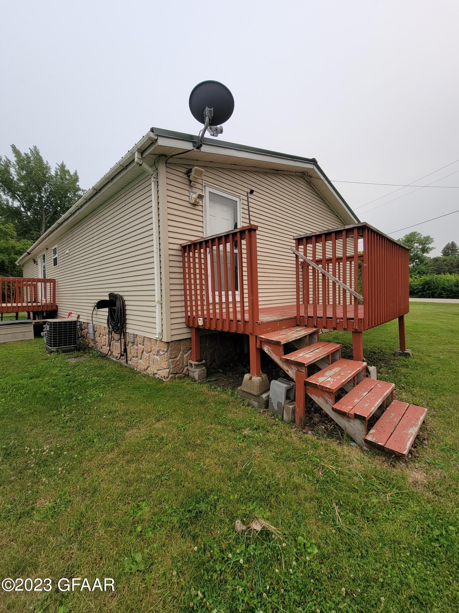 103 SEEBART Street