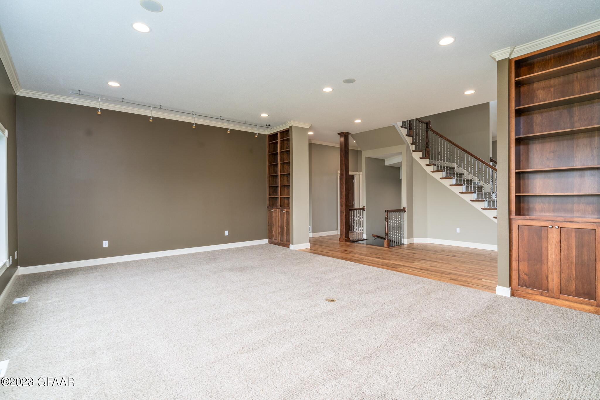 401 DESIREE Drive