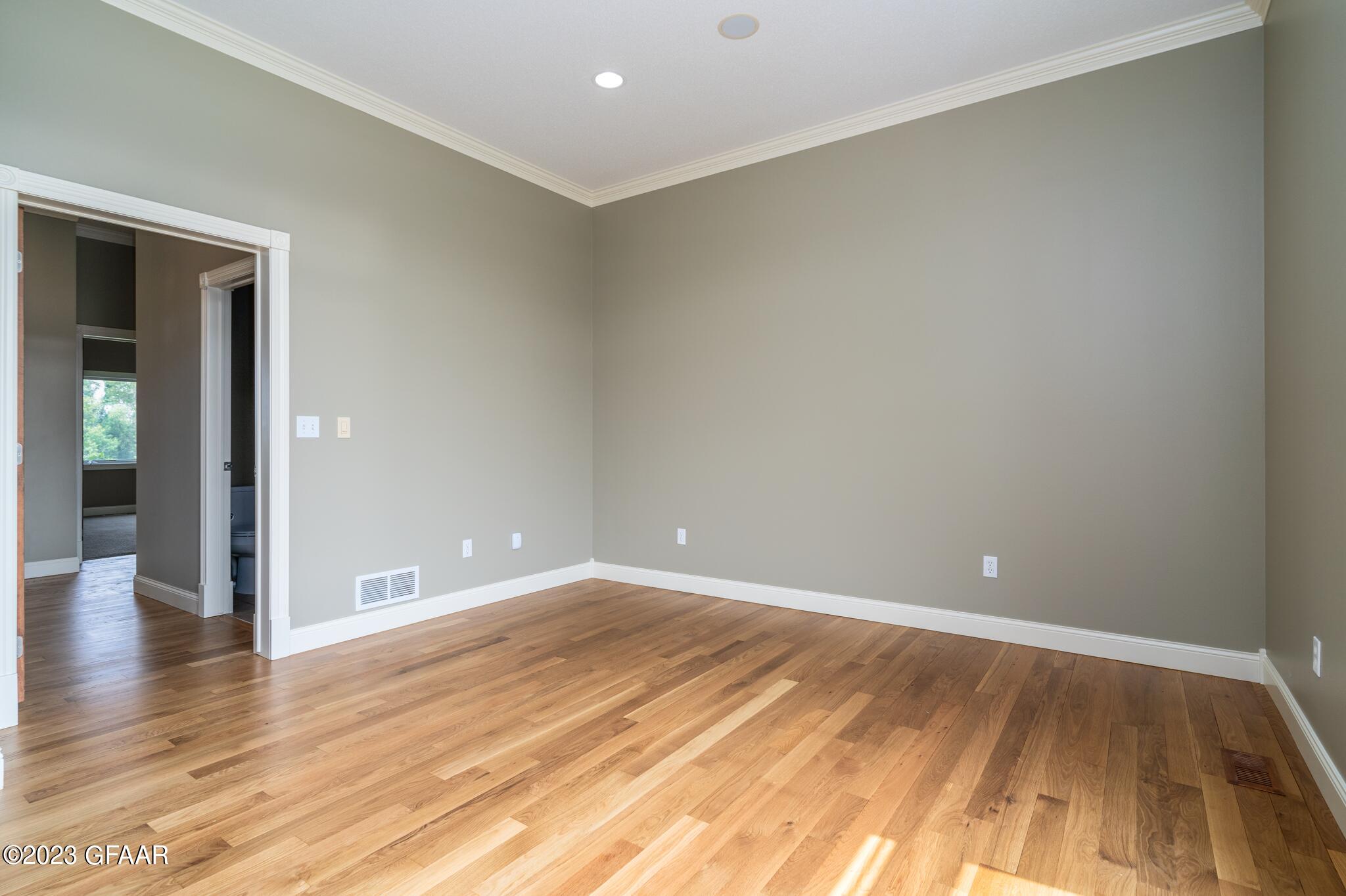 401 DESIREE Drive