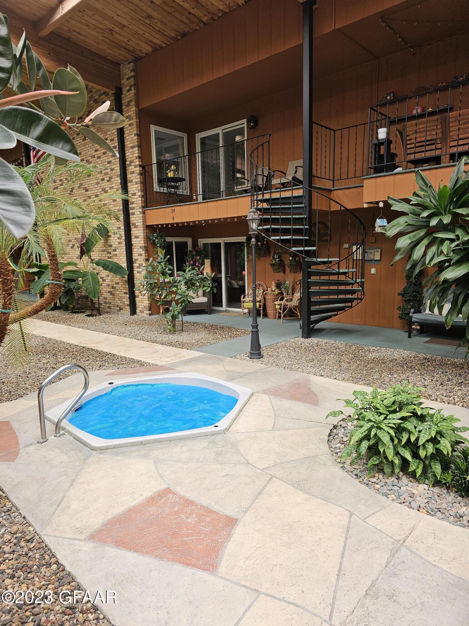 2501 26TH Avenue S, #24