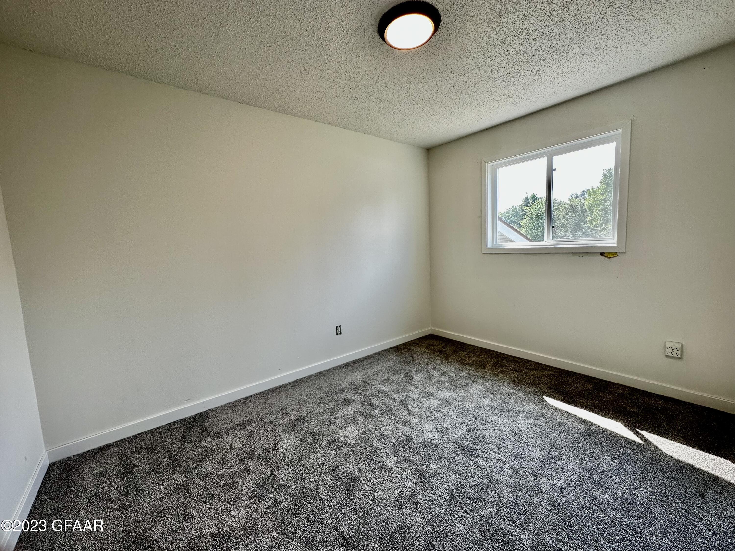 508 GREAT NORTHERN Road