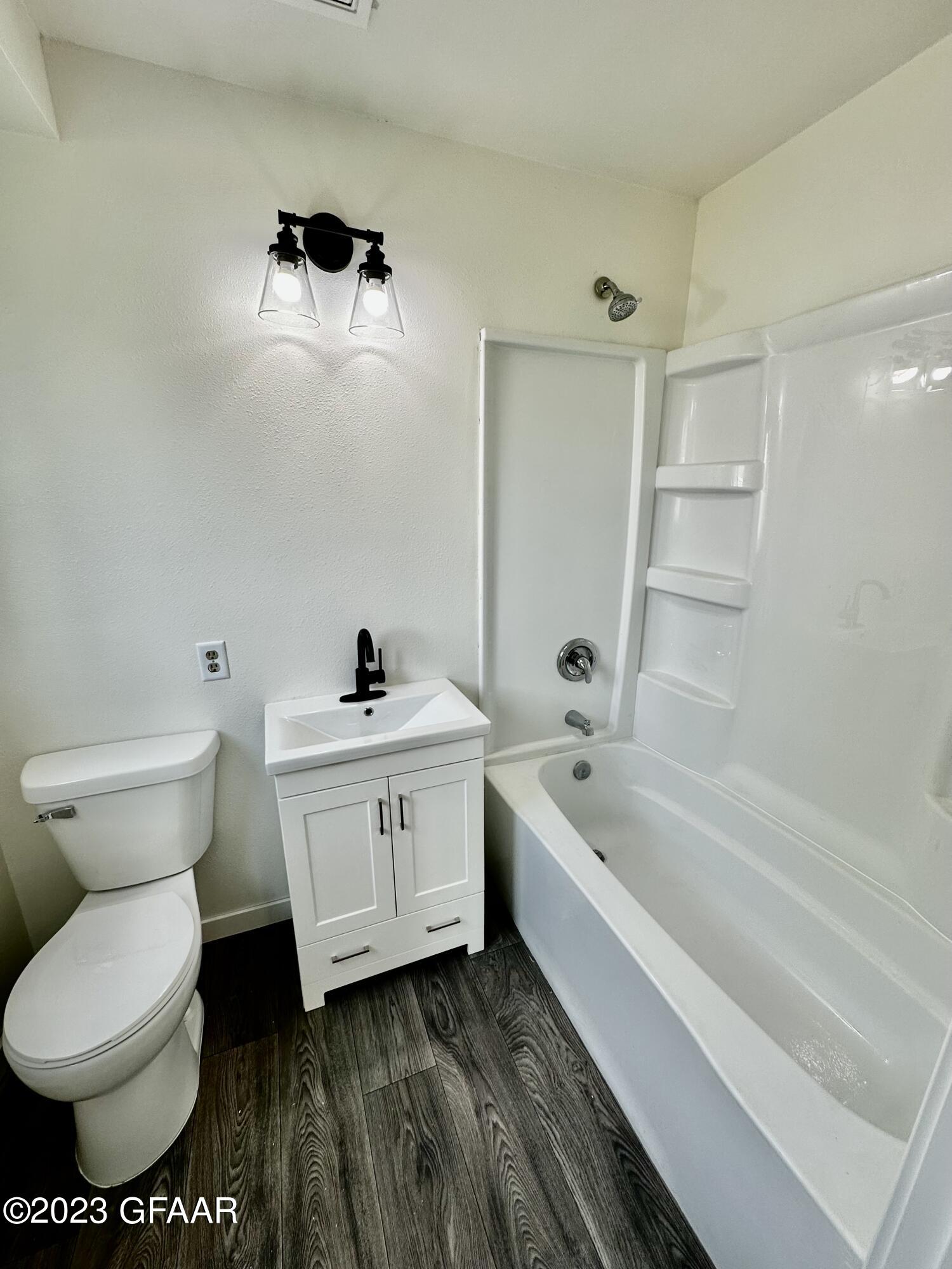 508 GREAT NORTHERN Road