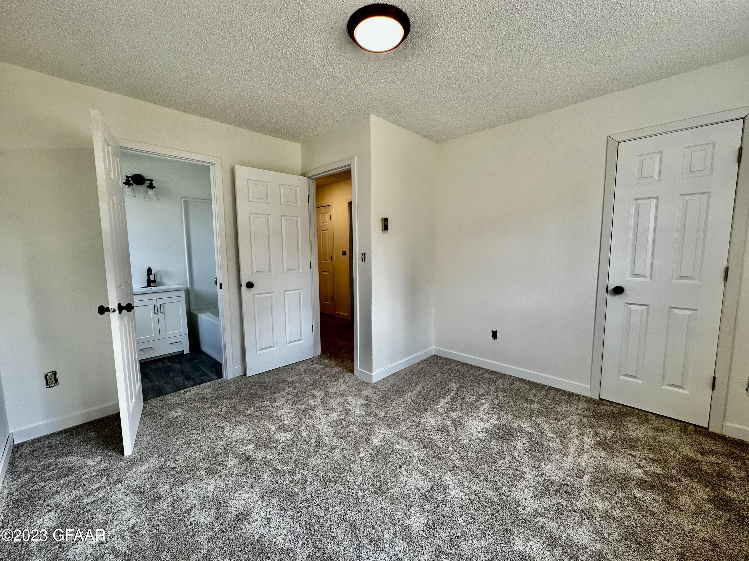 508 GREAT NORTHERN Road