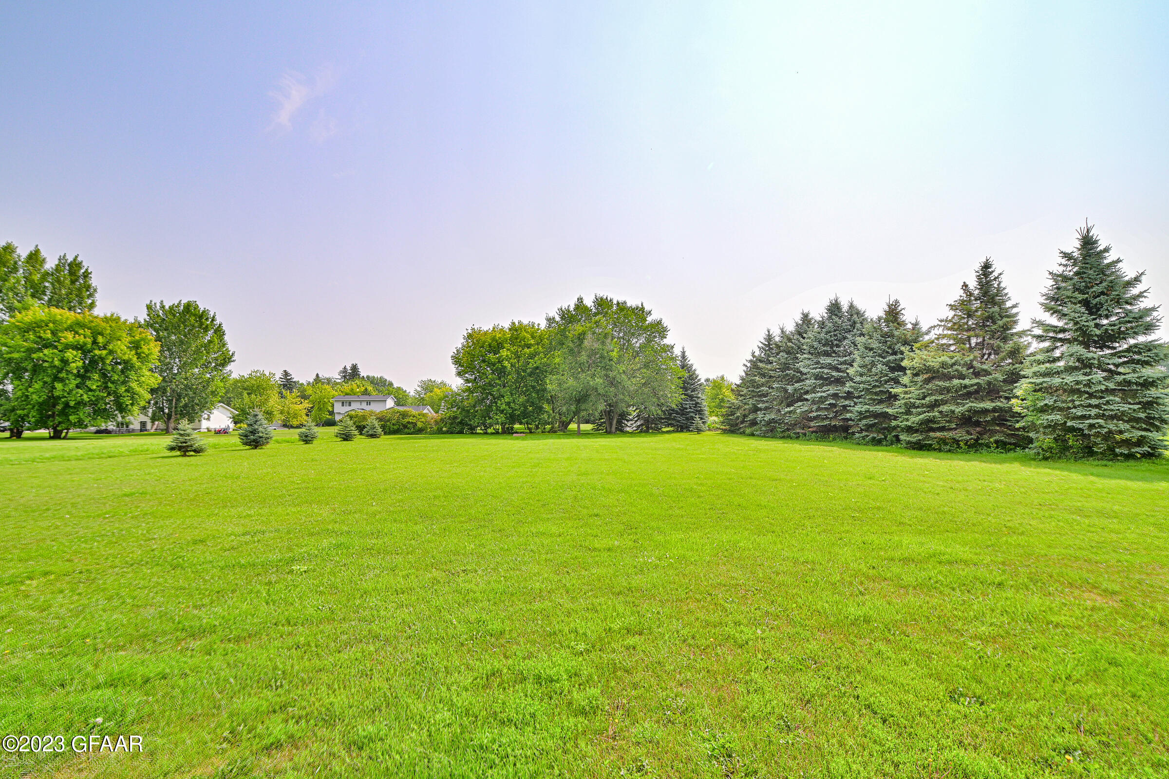 813 RHINEHART Drive SE