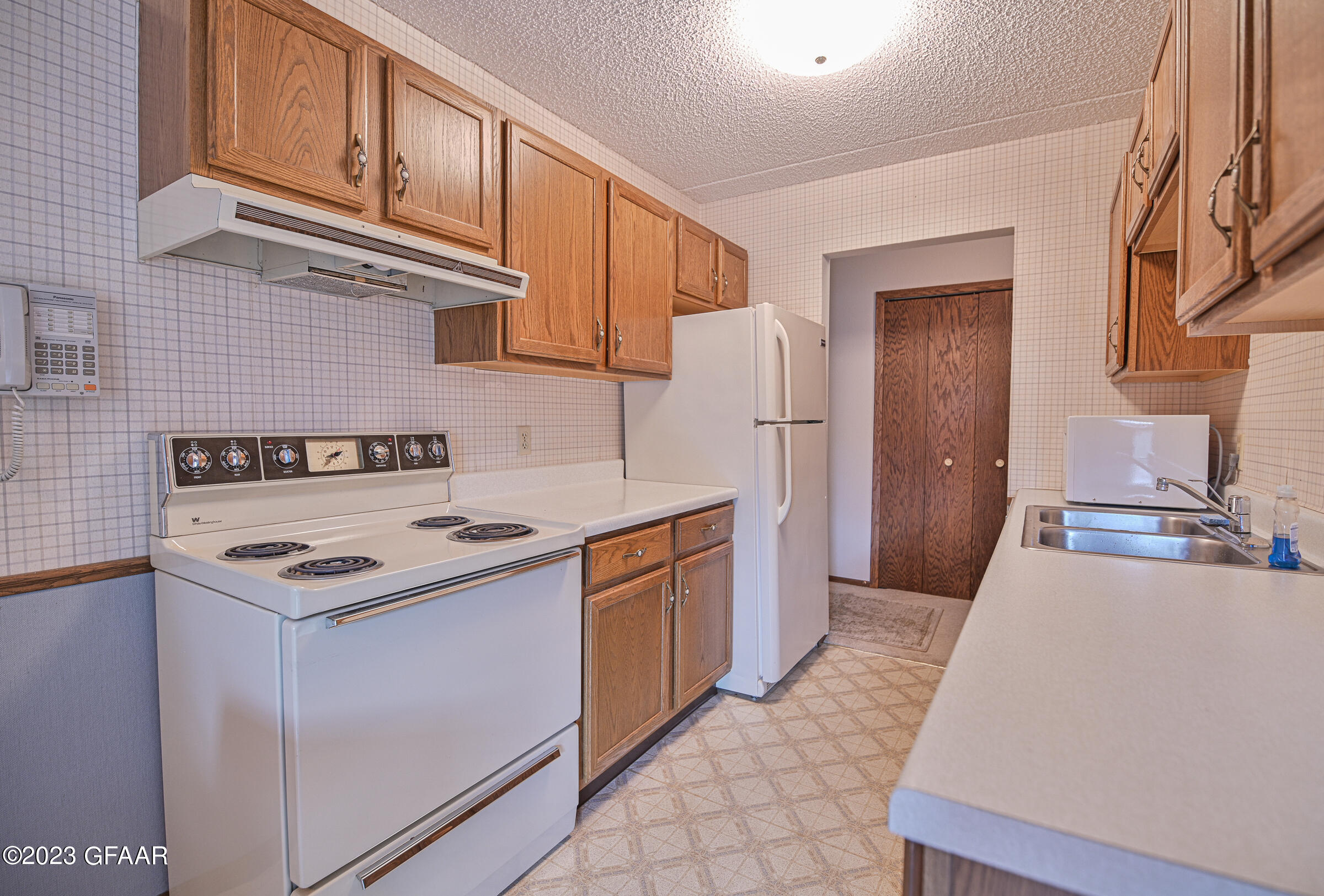 1631 28TH Avenue S, #3