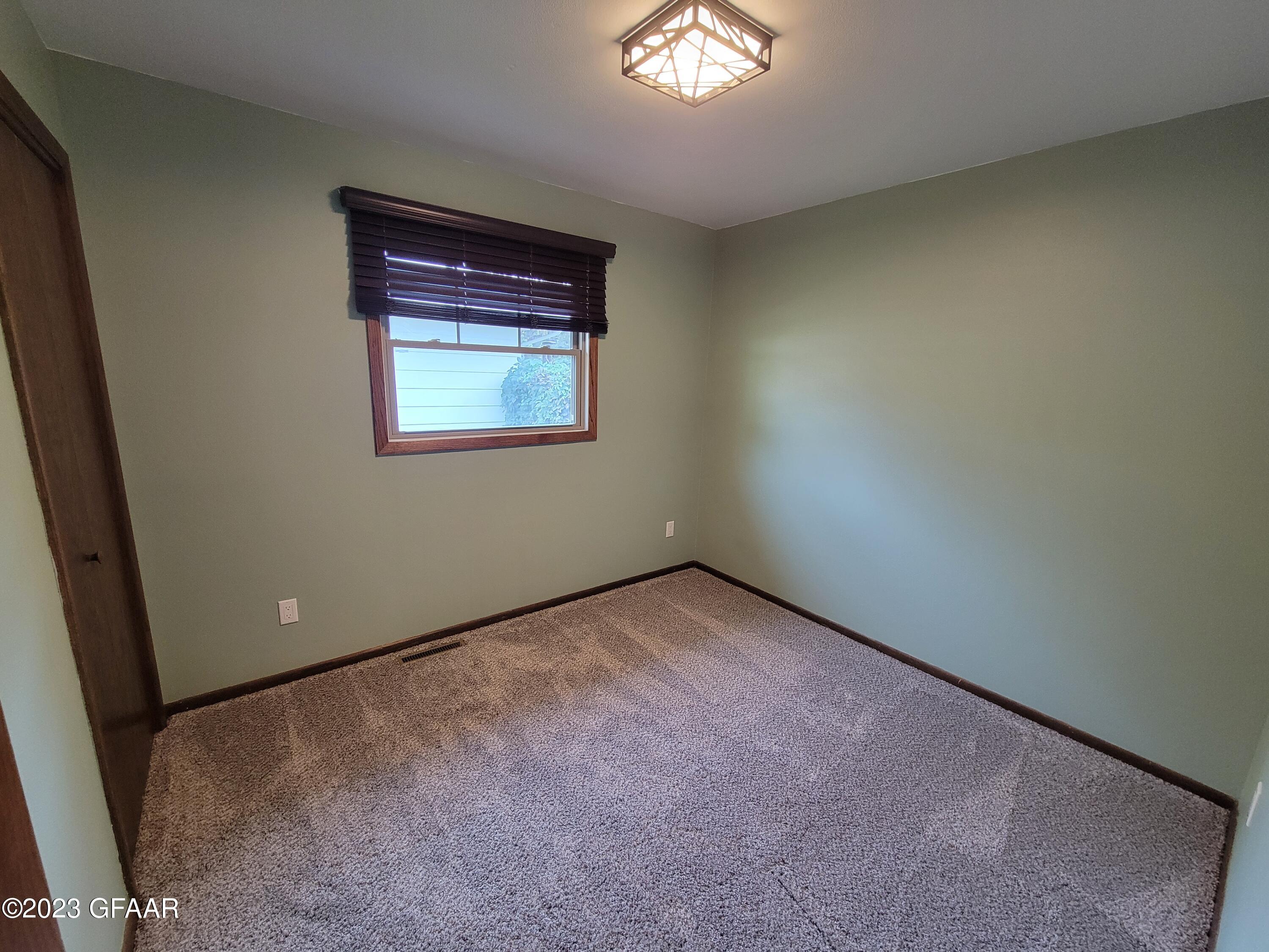 3302 CHERRY LYNN Drive