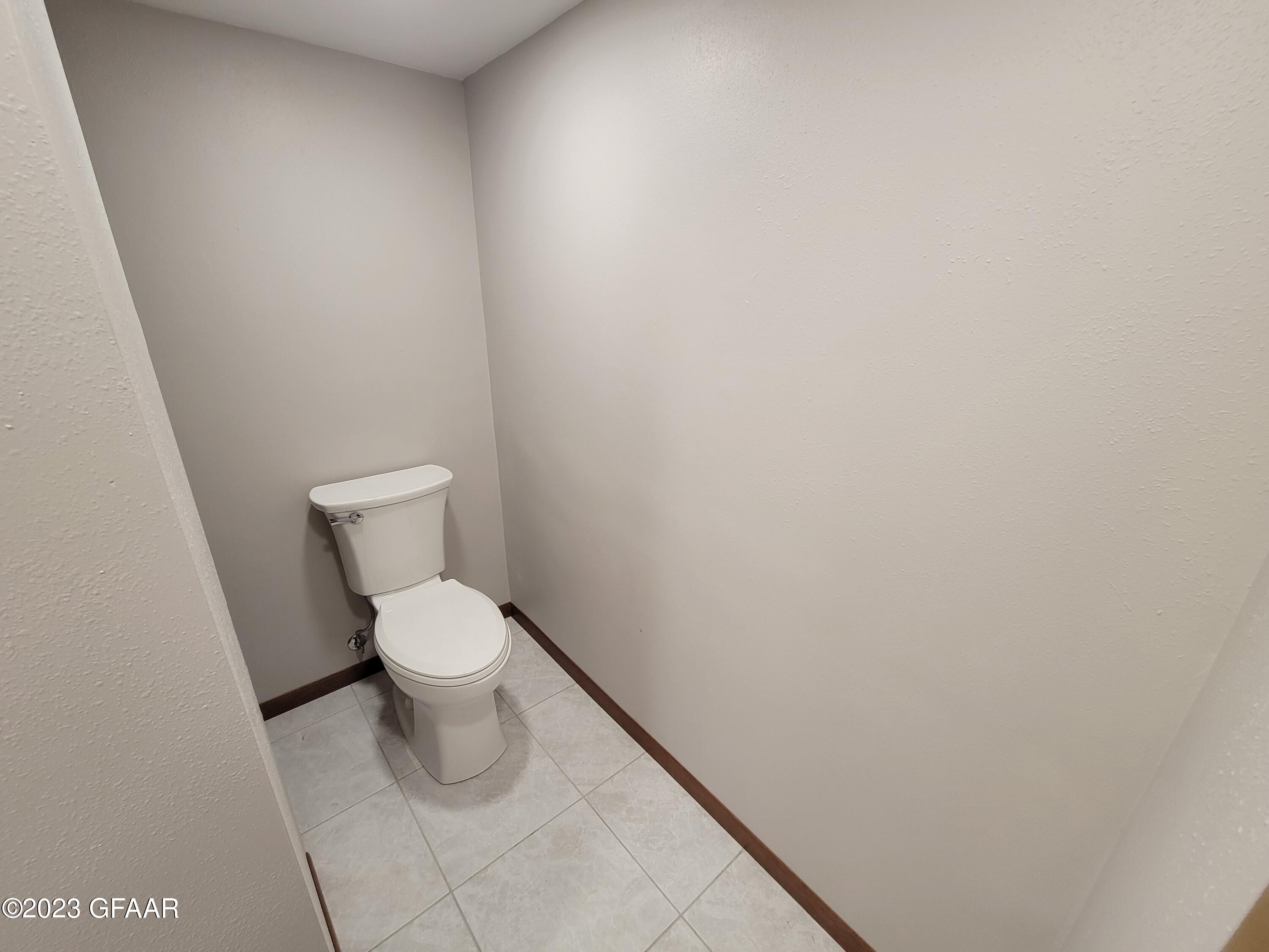 3302 CHERRY LYNN Drive