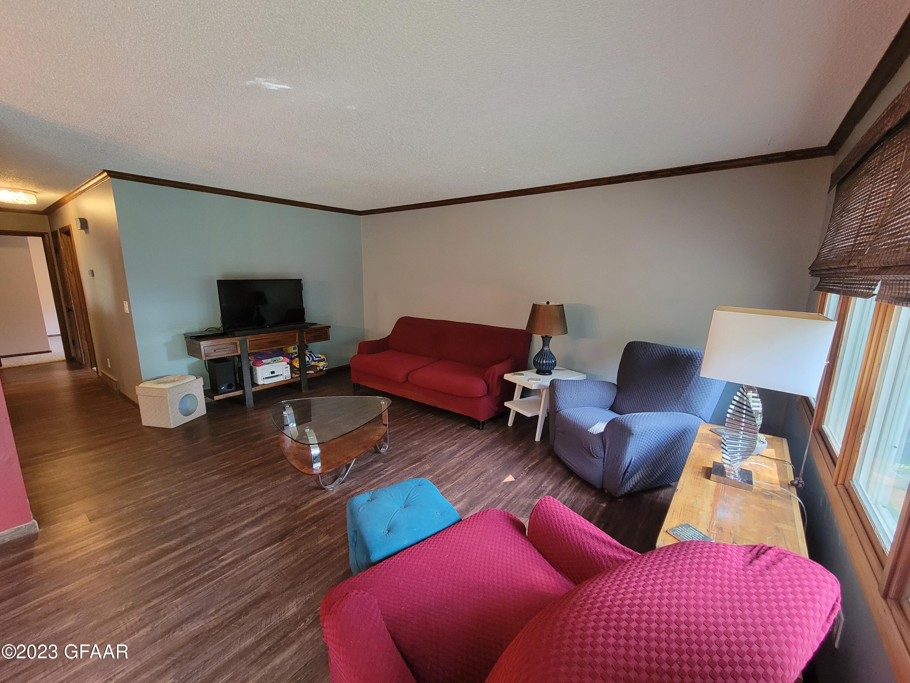 3302 CHERRY LYNN Drive