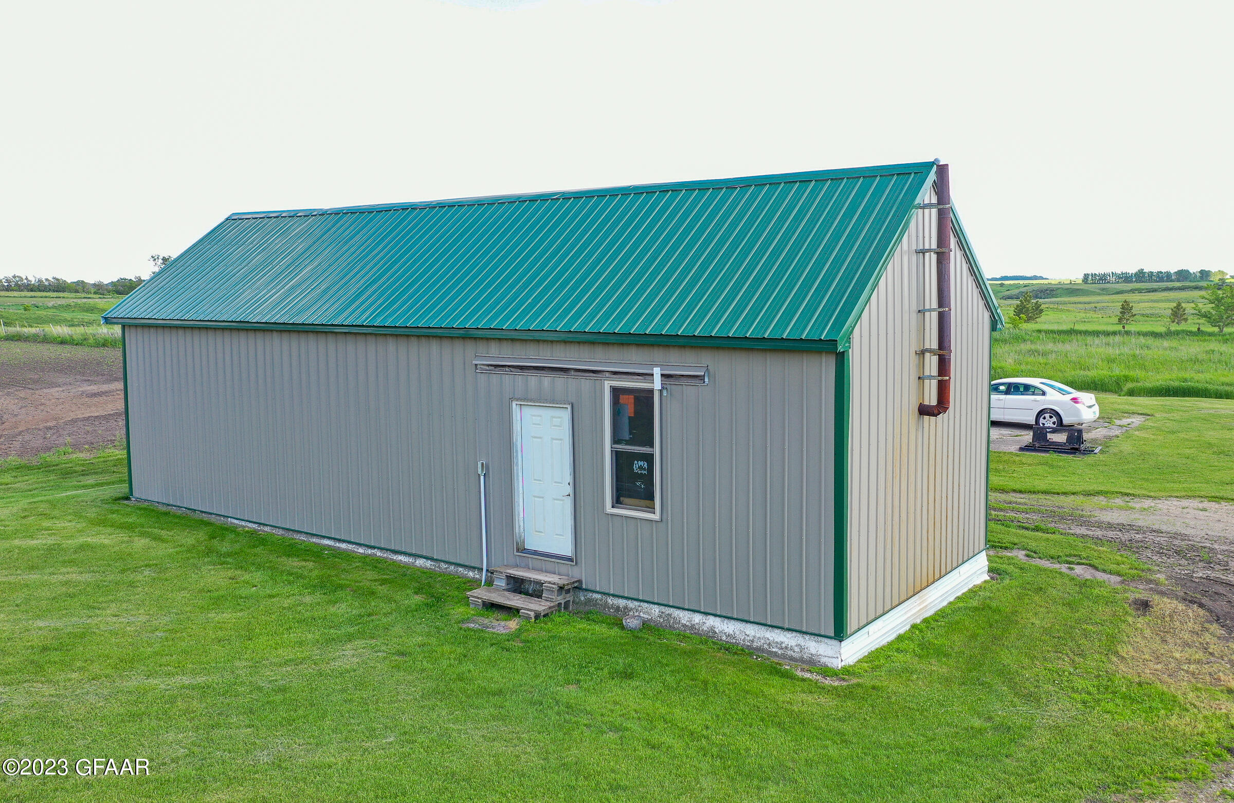 8173 COUNTY ROAD 39