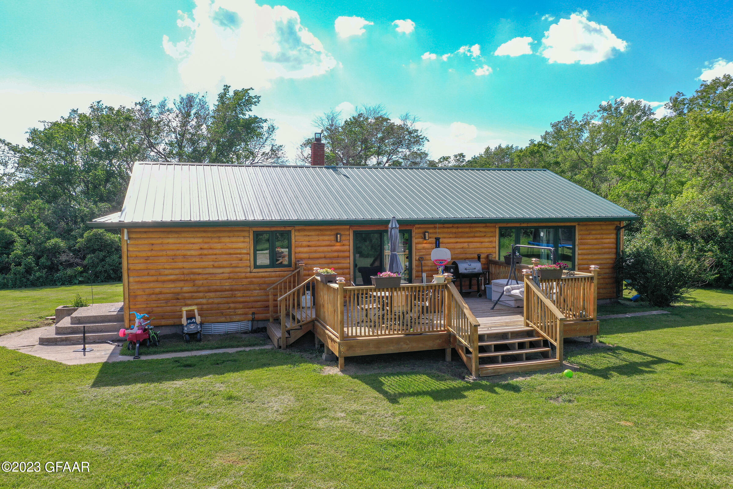8173 COUNTY ROAD 39