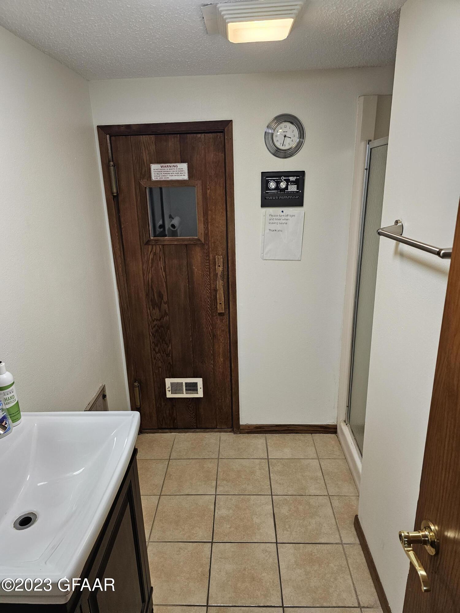 2501 26TH Avenue S, #27