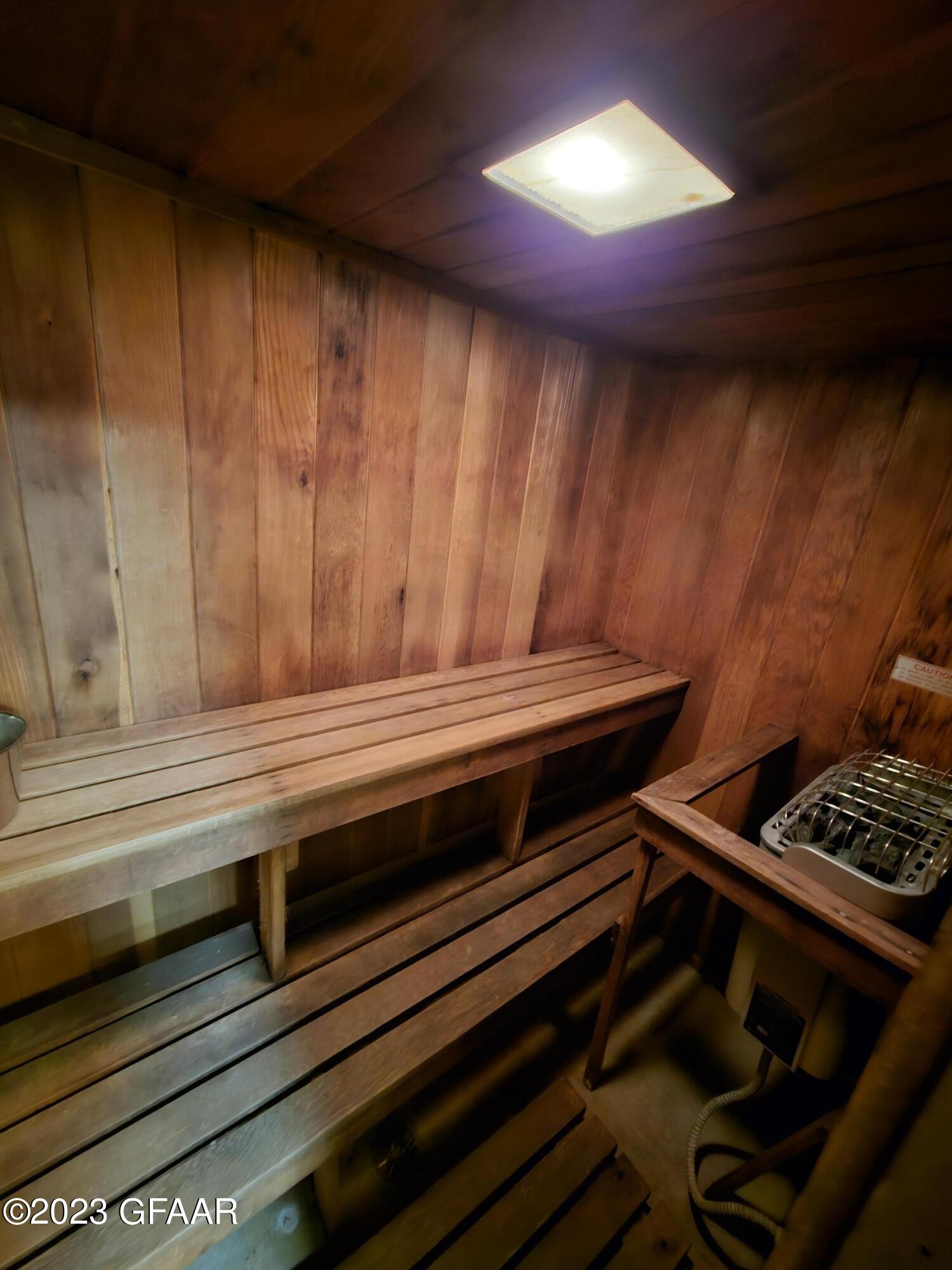 2501 26TH Avenue S, #27