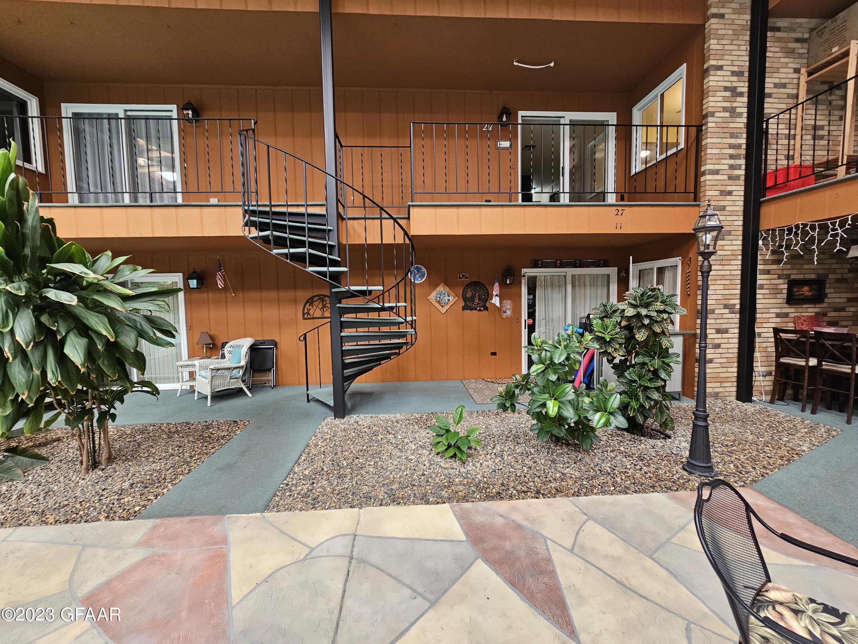 2501 26TH Avenue S, #27