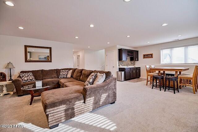 298 SANDPIPER Lane