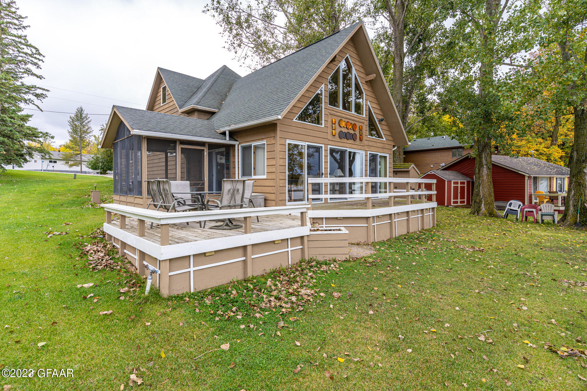 13514 ELMER HANSON Drive SE