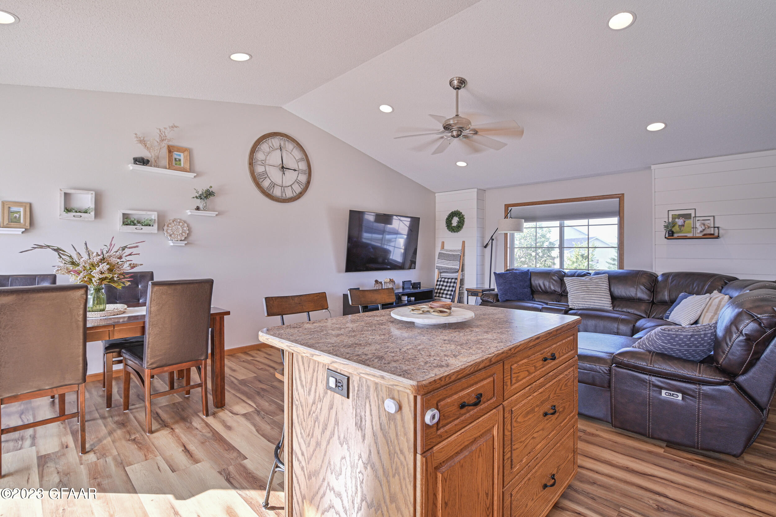 4932 CURRAN Court