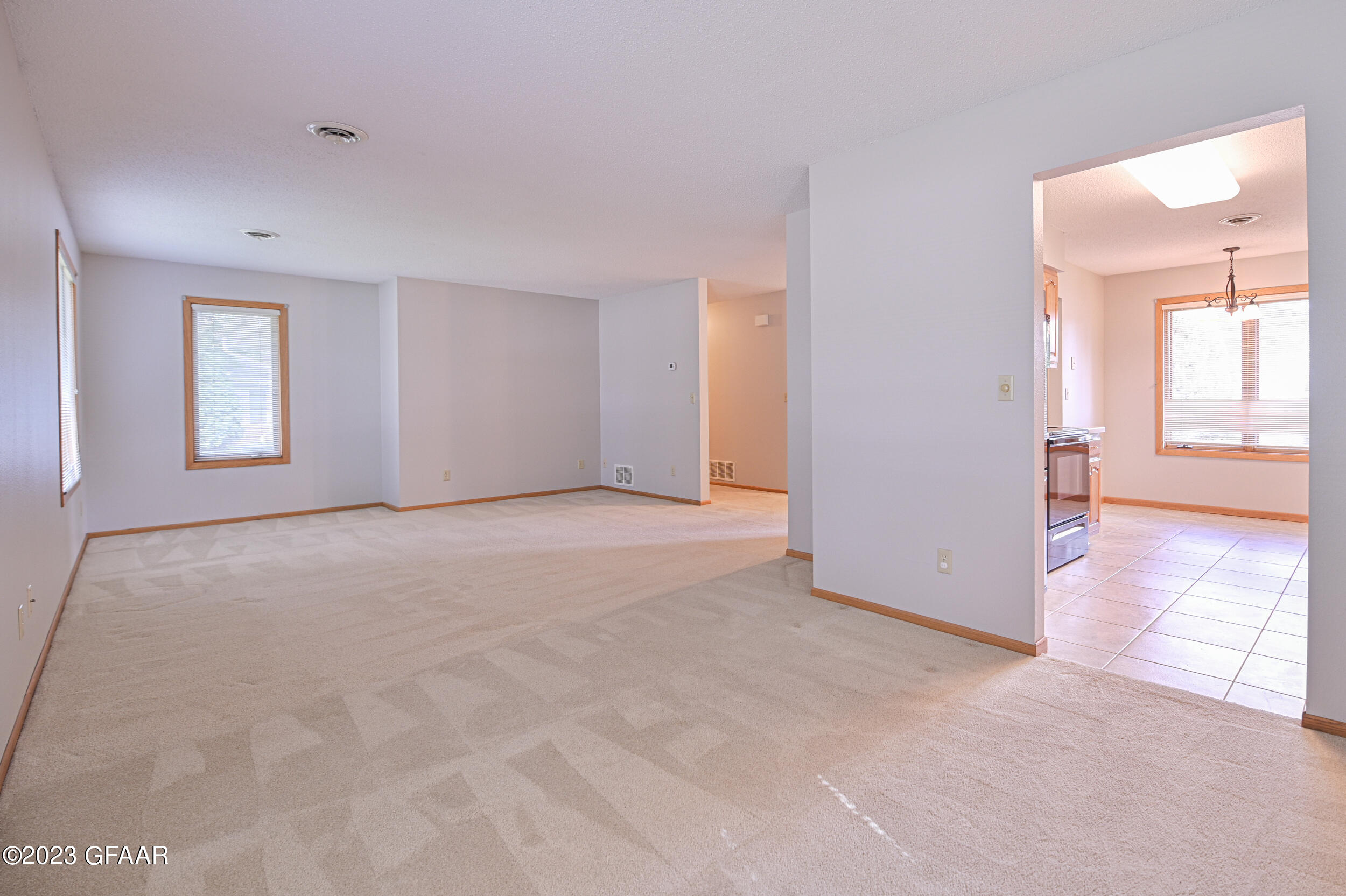 2092 WESTMINSTER Court