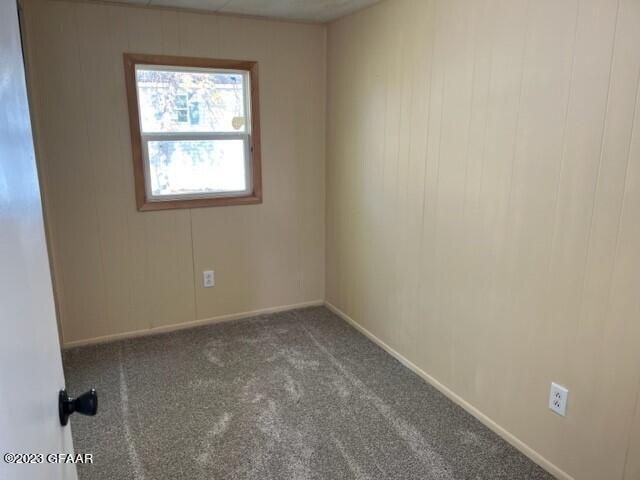 2562 CUMBERLAND Road