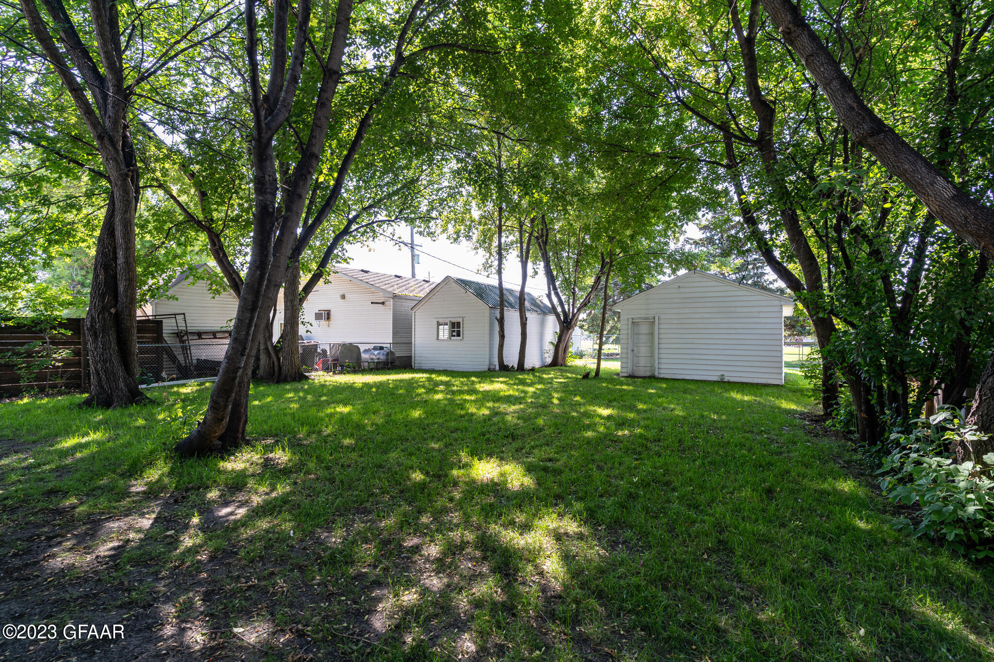610 9TH Street S