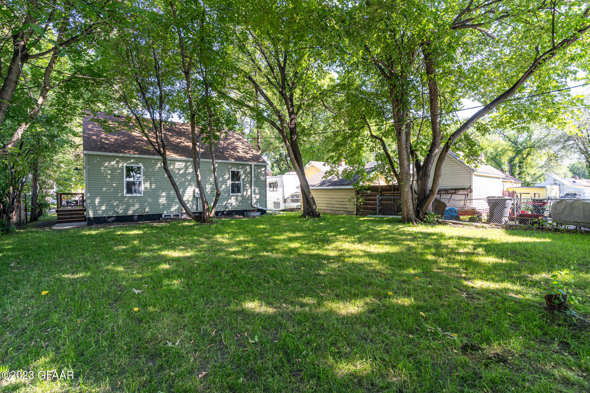 610 9TH Street S