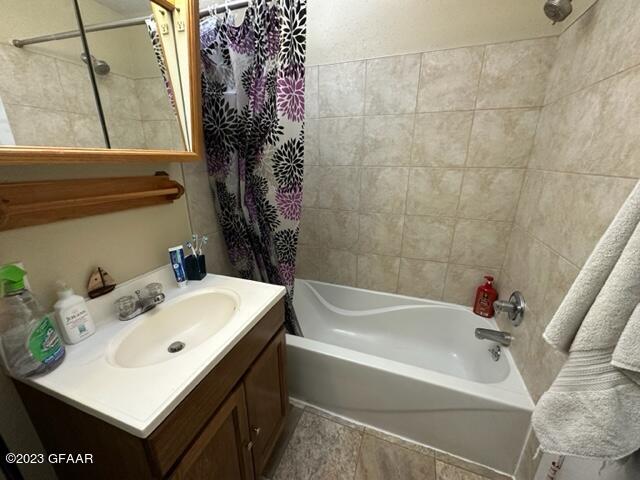 1405 8TH Avenue N