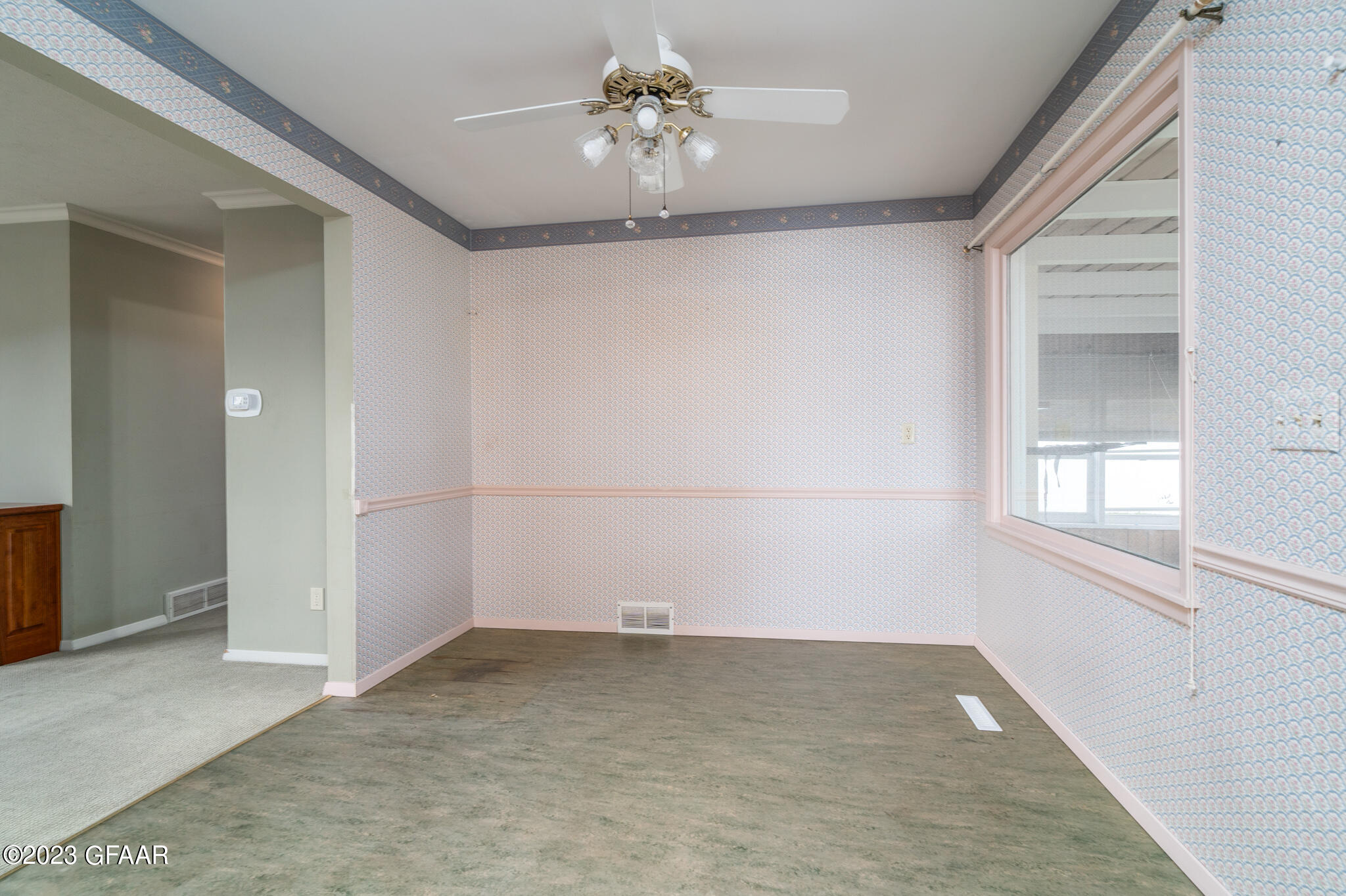 906 PARK Drive