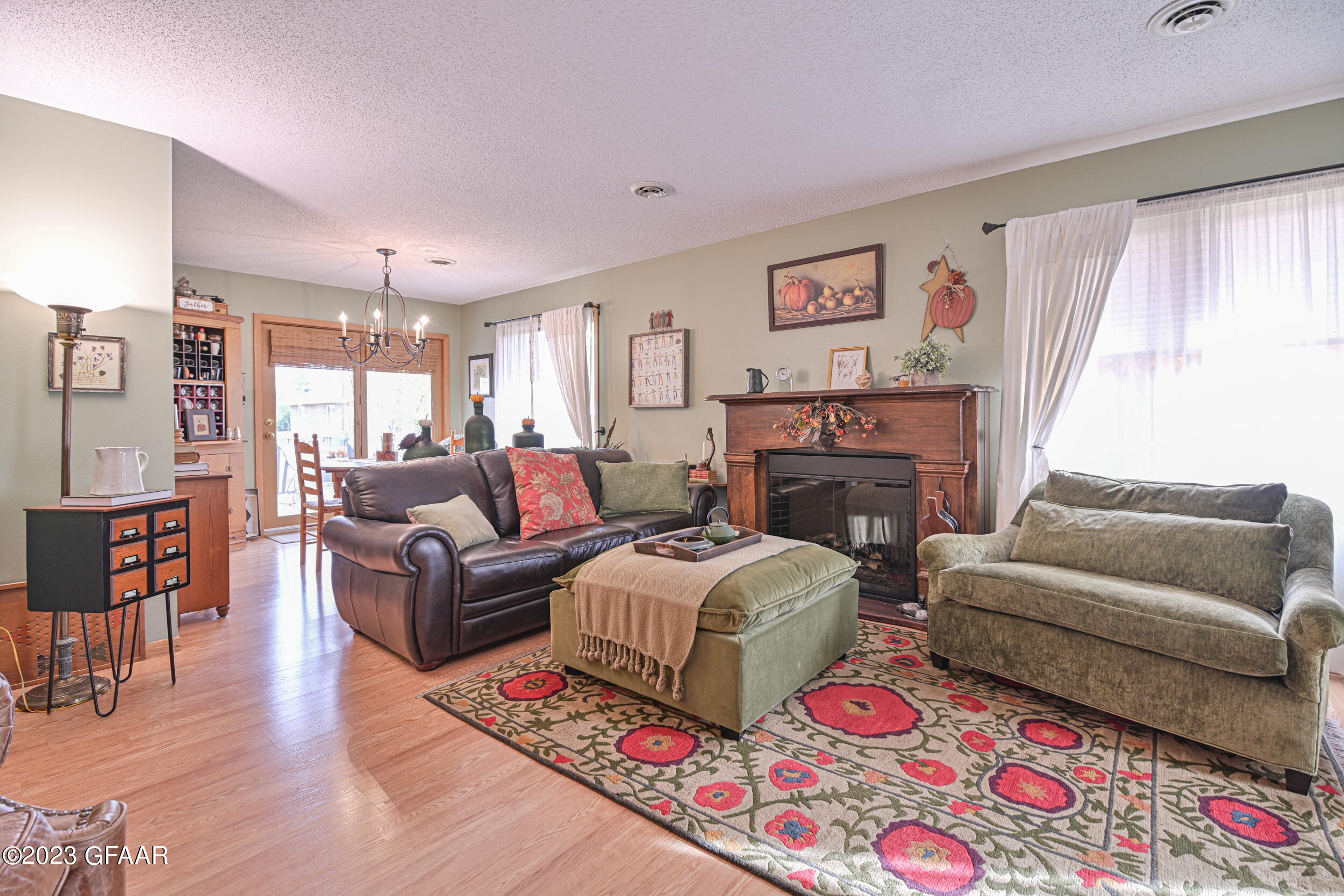 2035 WESTMINSTER Court