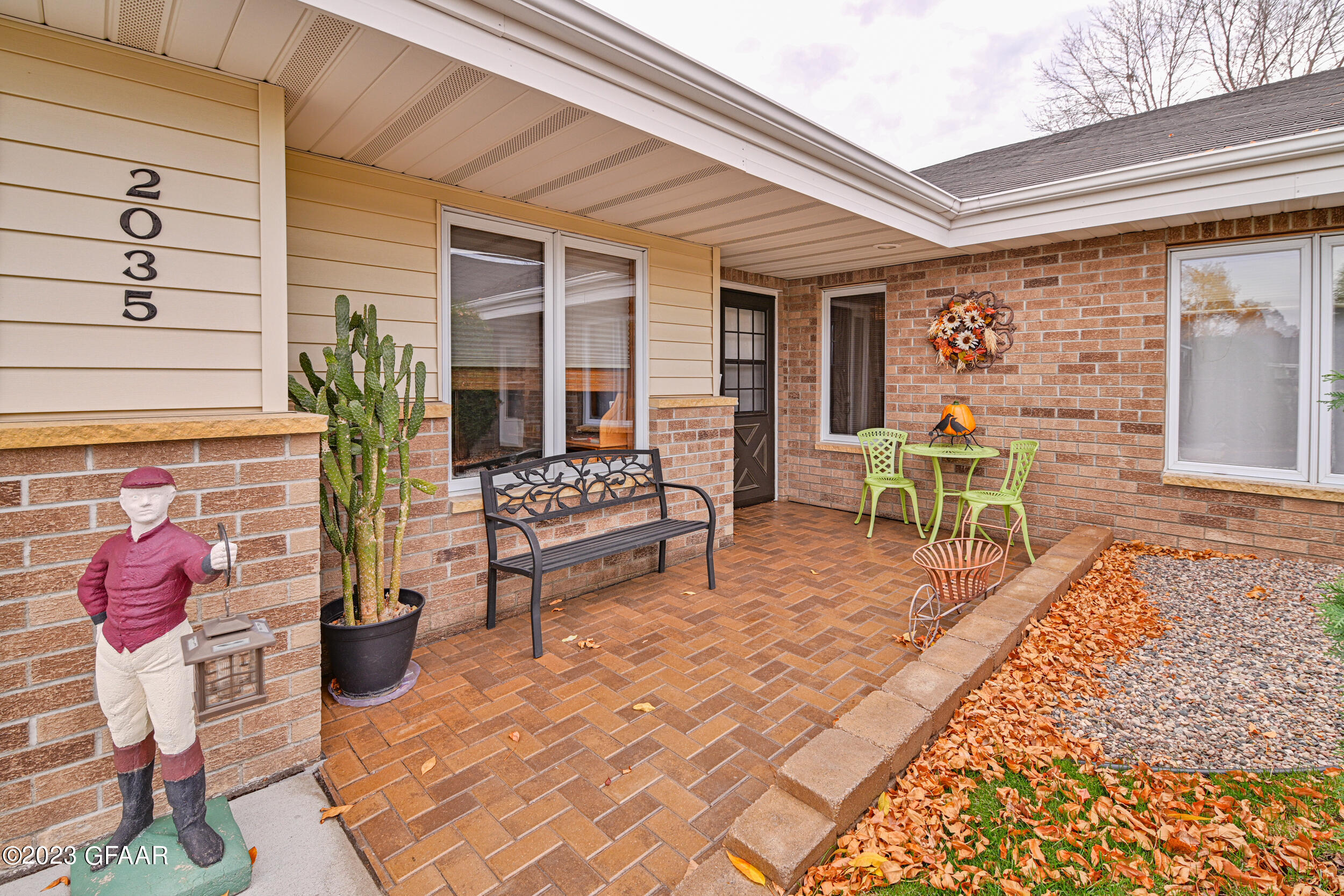 2035 WESTMINSTER Court