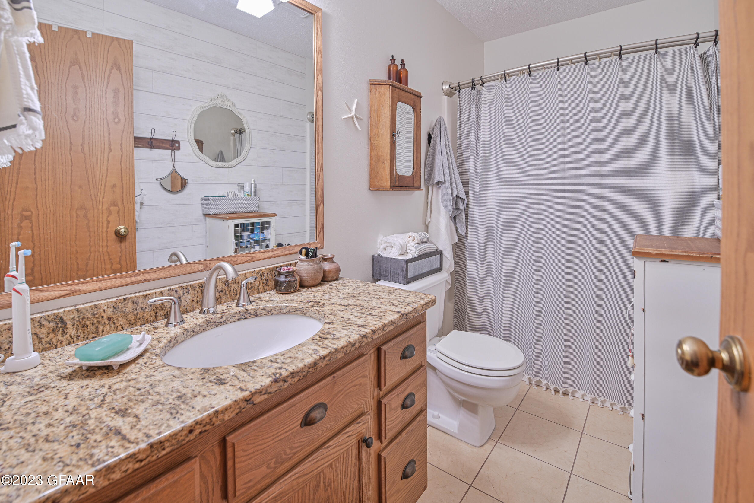 2035 WESTMINSTER Court