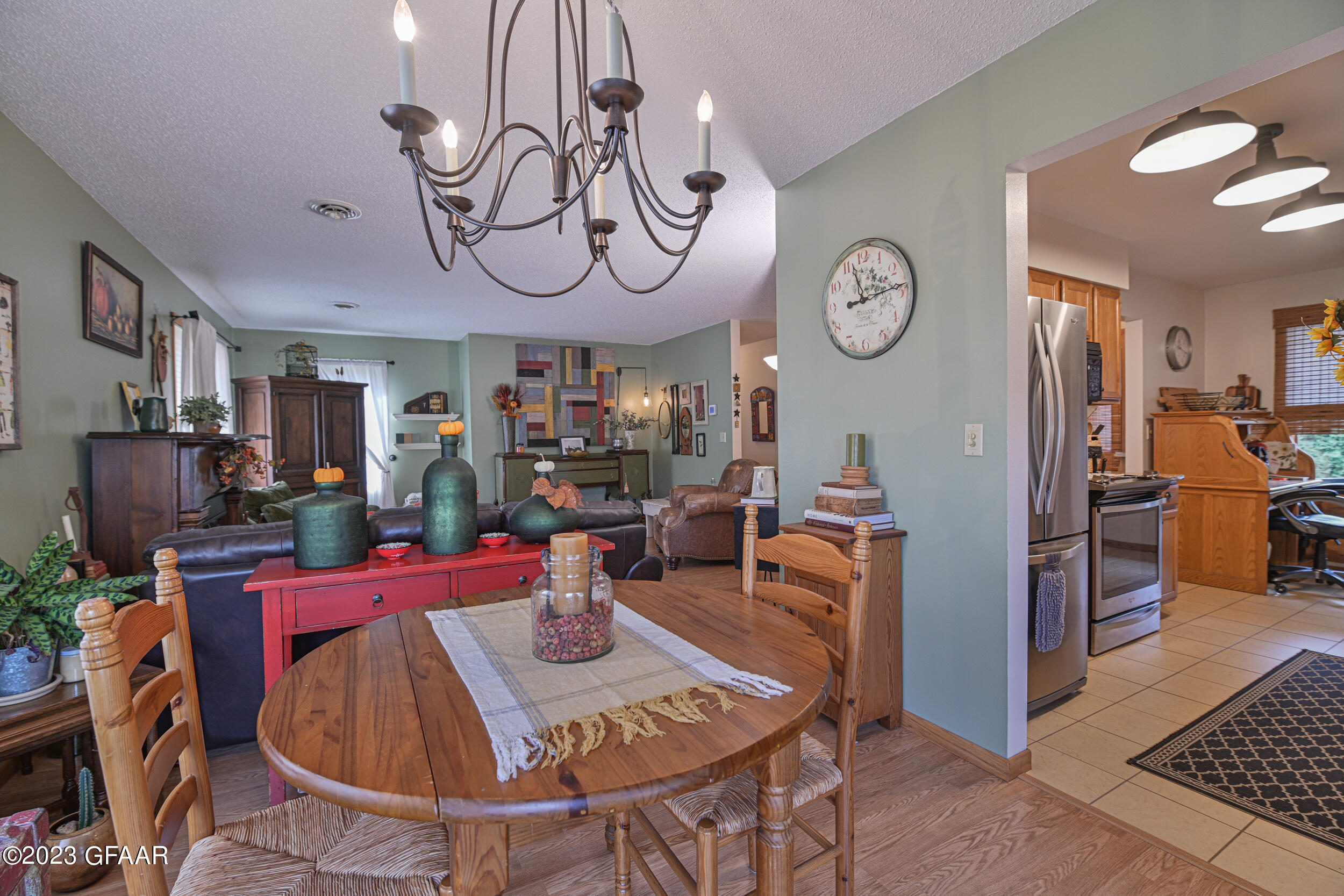 2035 WESTMINSTER Court