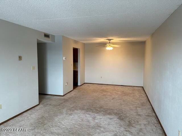 2200 29TH Street S, 61S