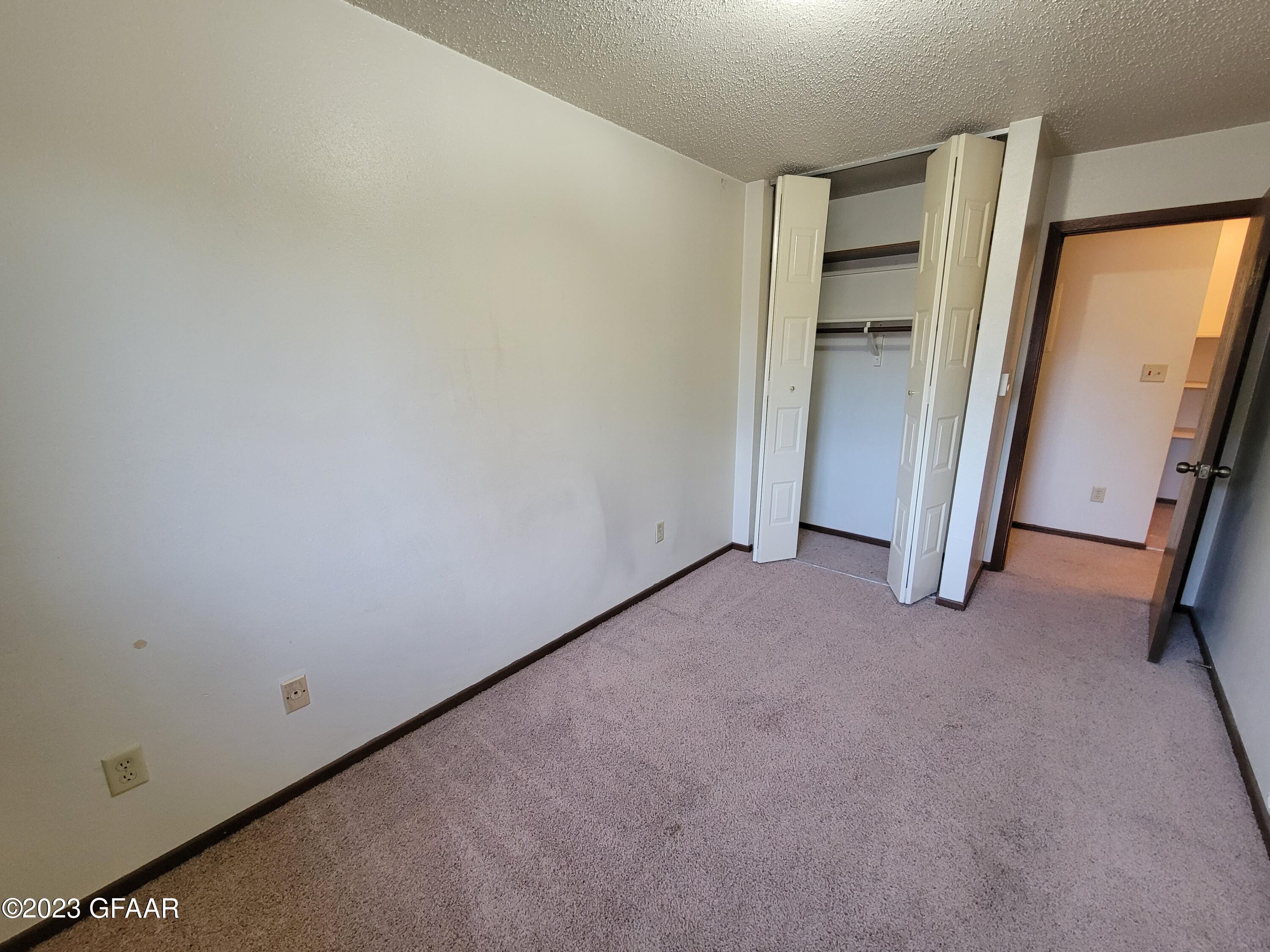 630/646 LEWIS Avenue