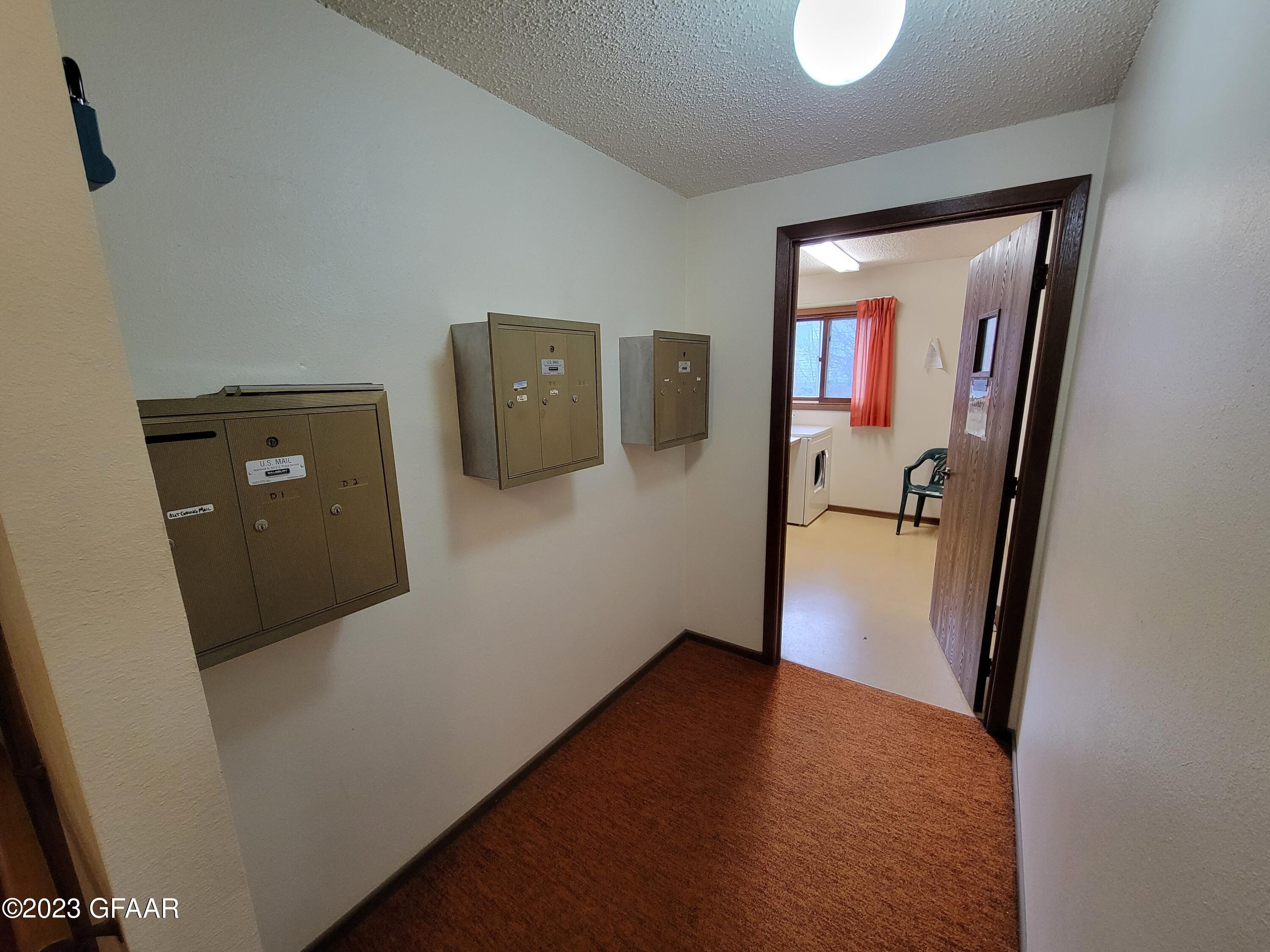 630/646 LEWIS Avenue