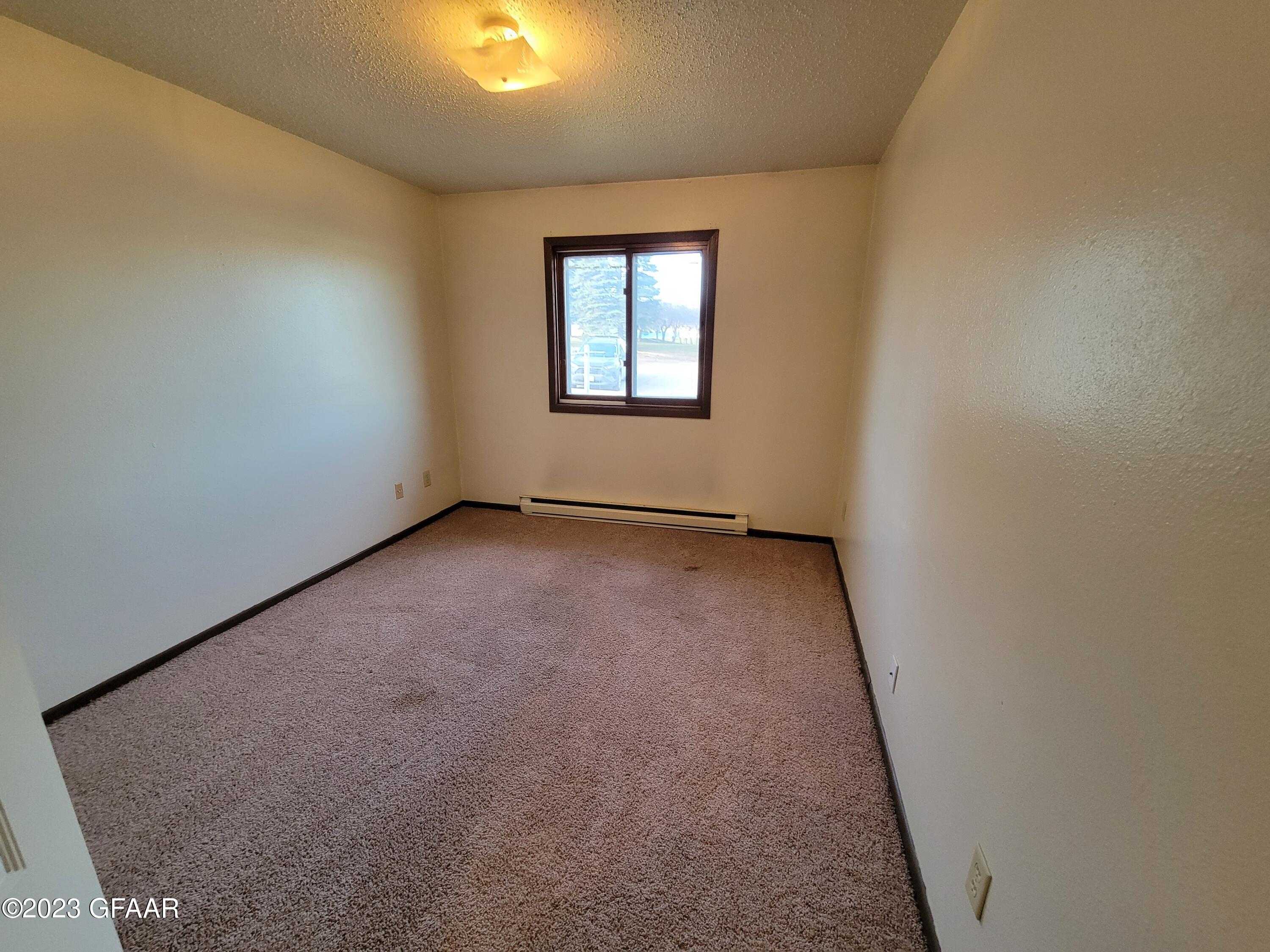 630/646 LEWIS Avenue