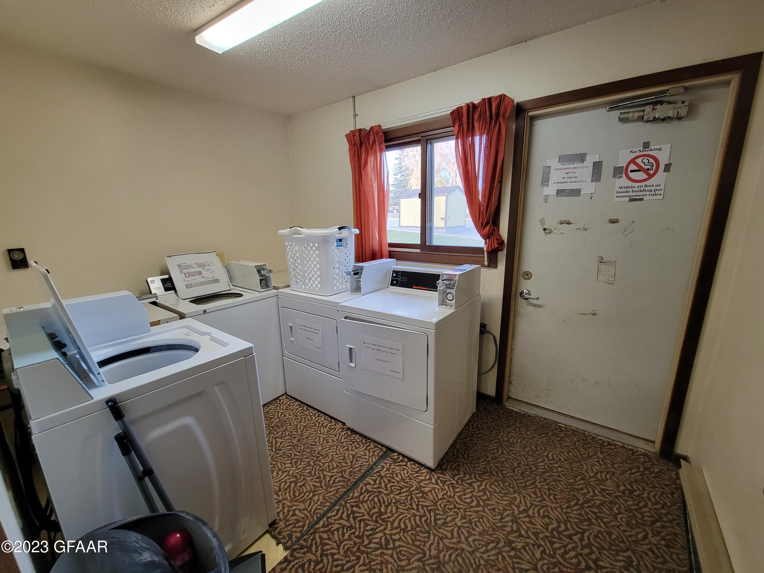 630/646 LEWIS Avenue