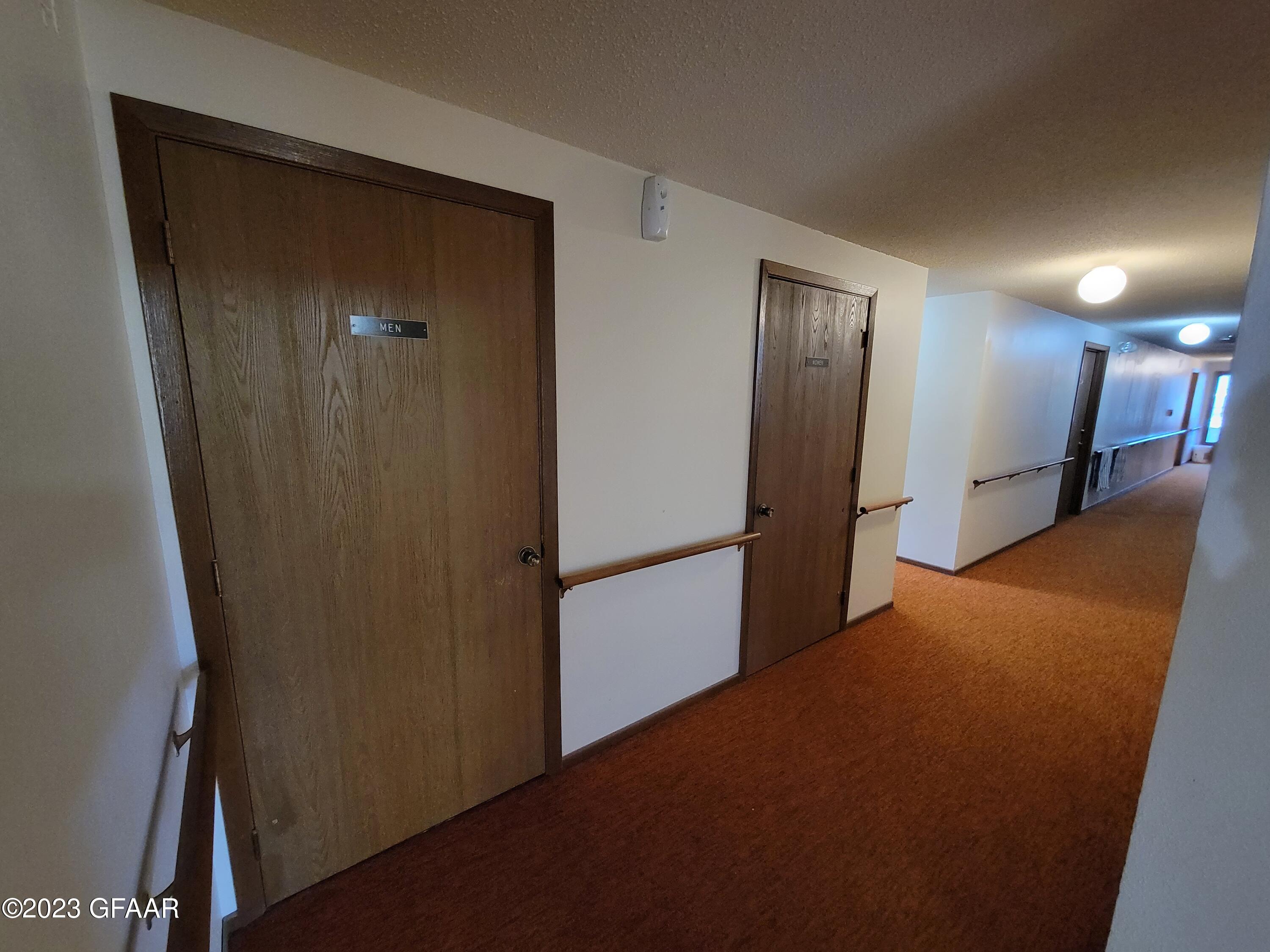 630/646 LEWIS Avenue