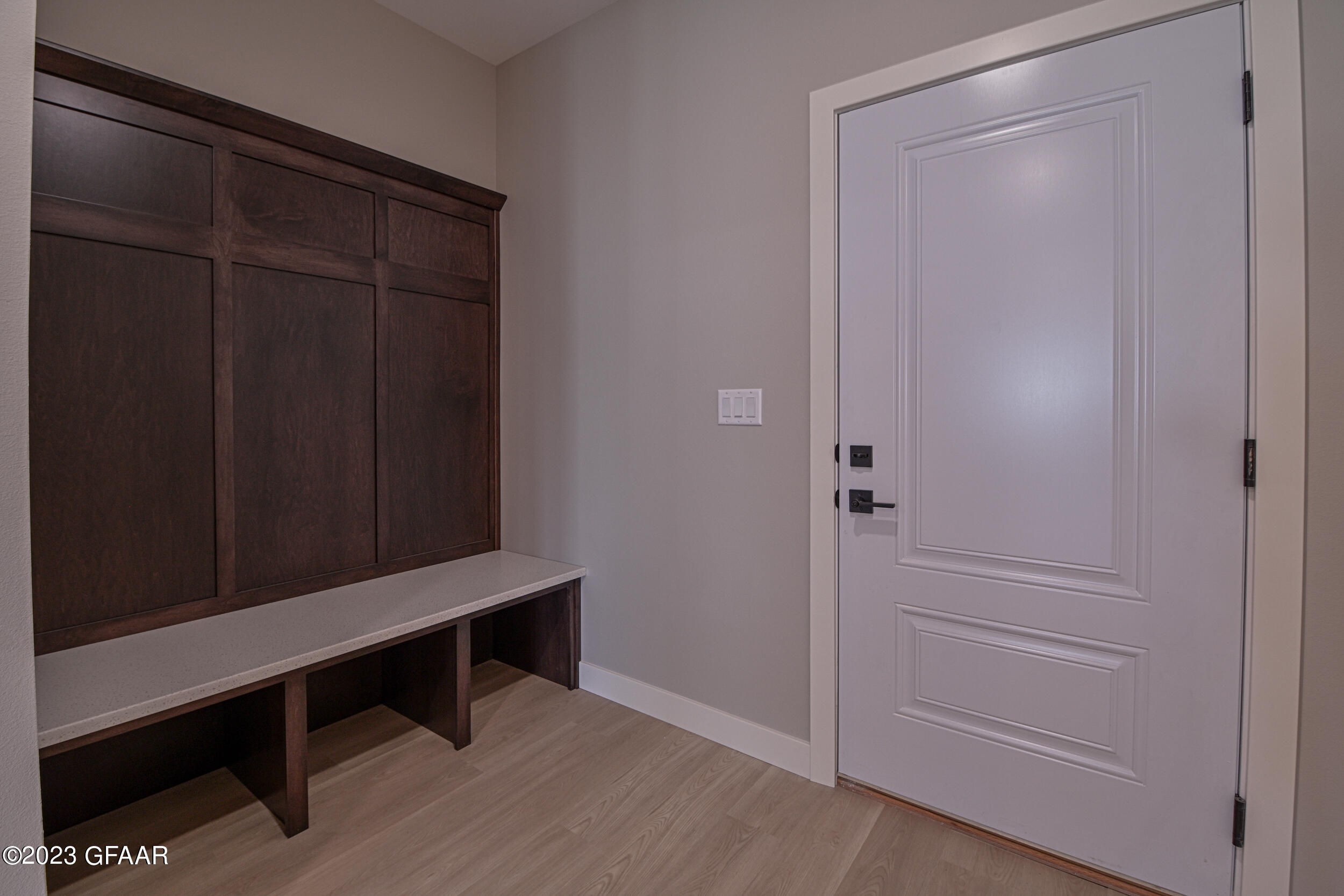 5947 SYLVIA Circle