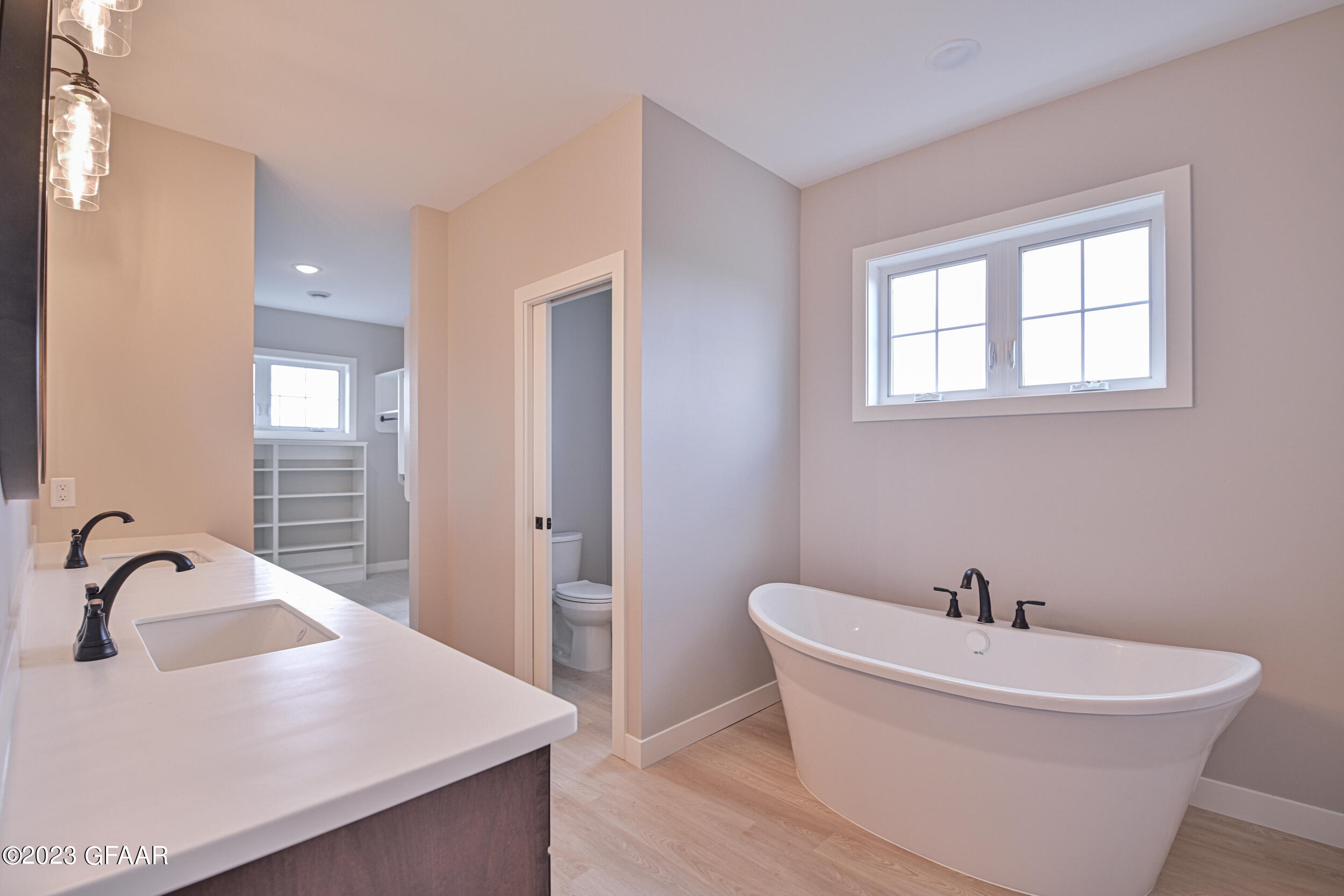 5947 SYLVIA Circle