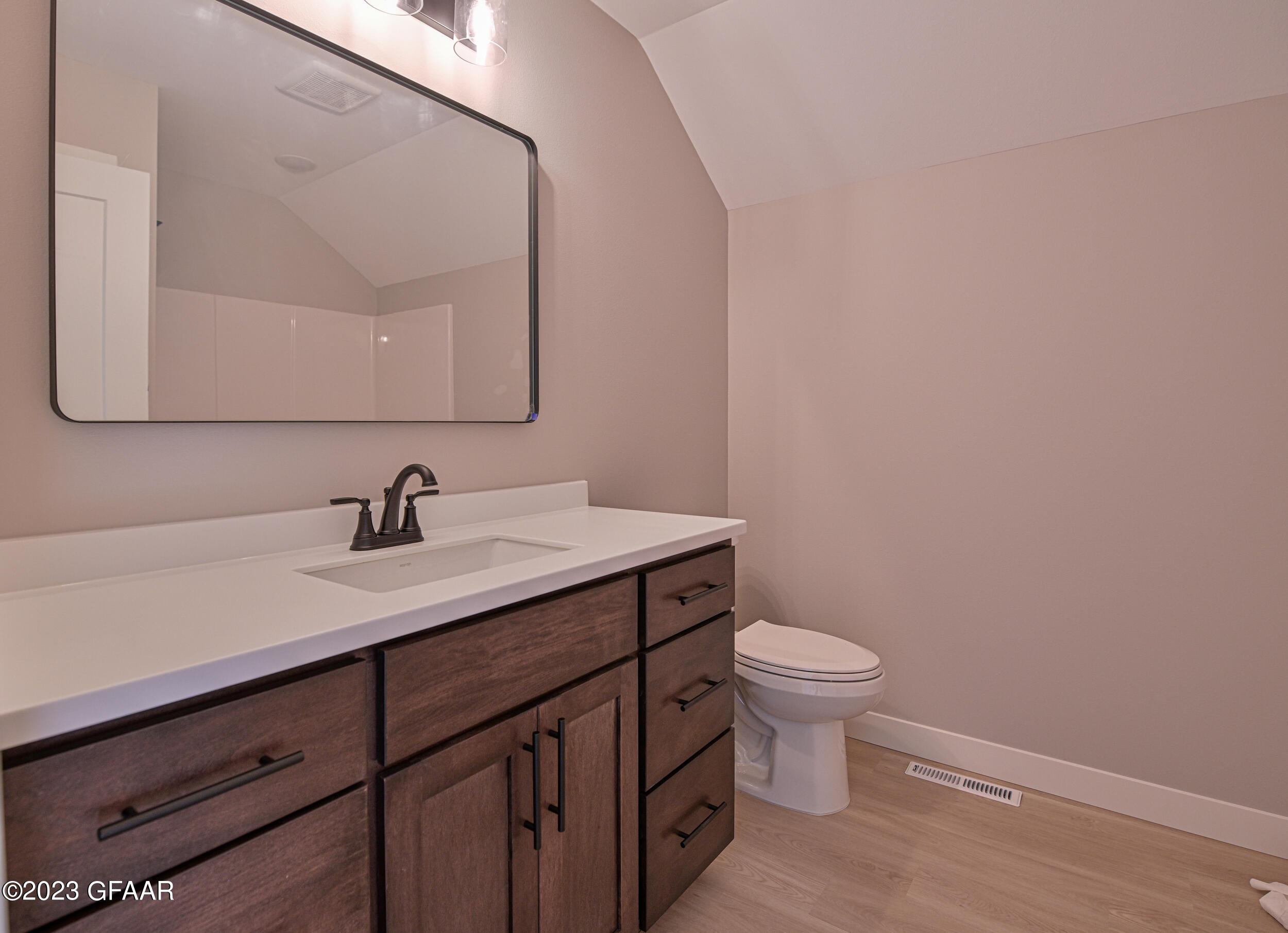 5947 SYLVIA Circle