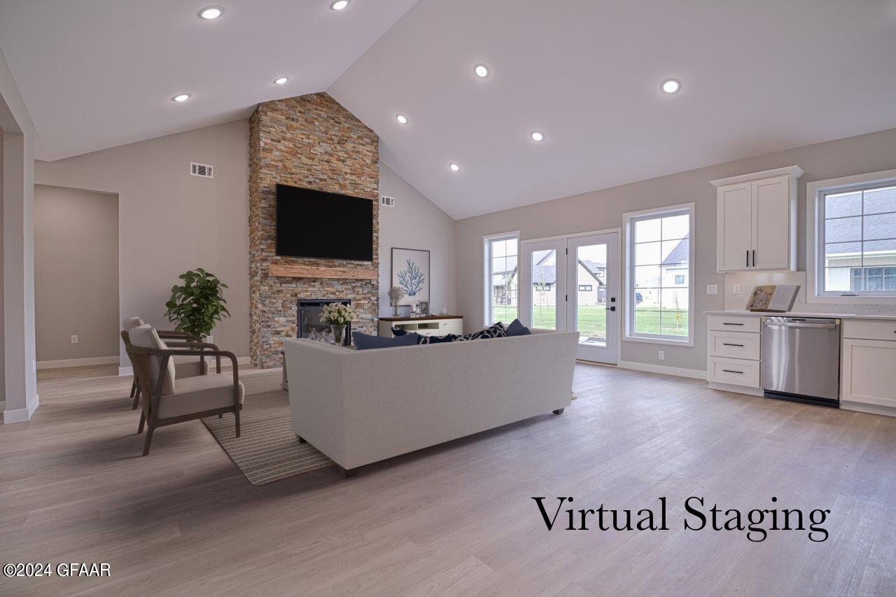 5947 SYLVIA Circle
