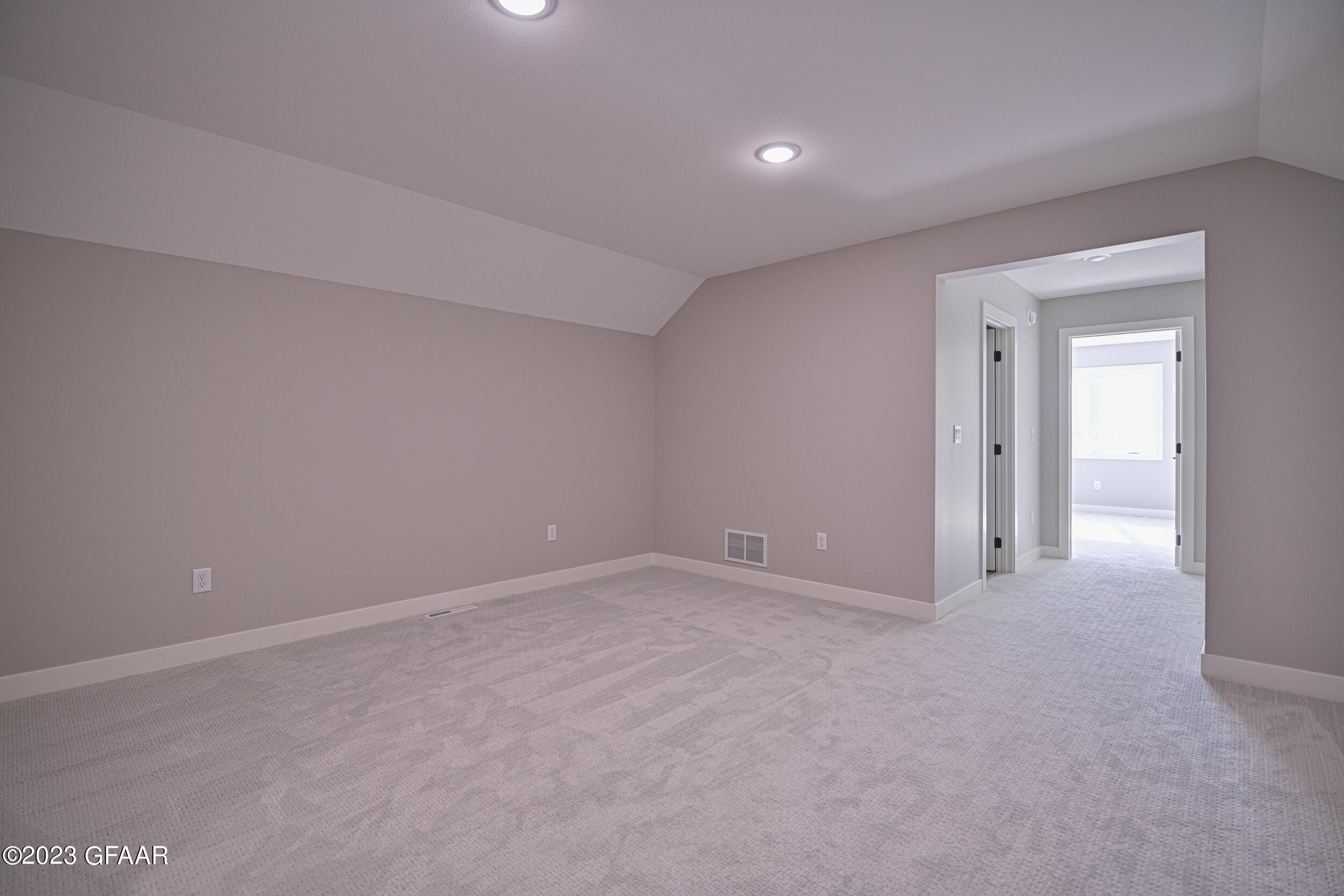5947 SYLVIA Circle