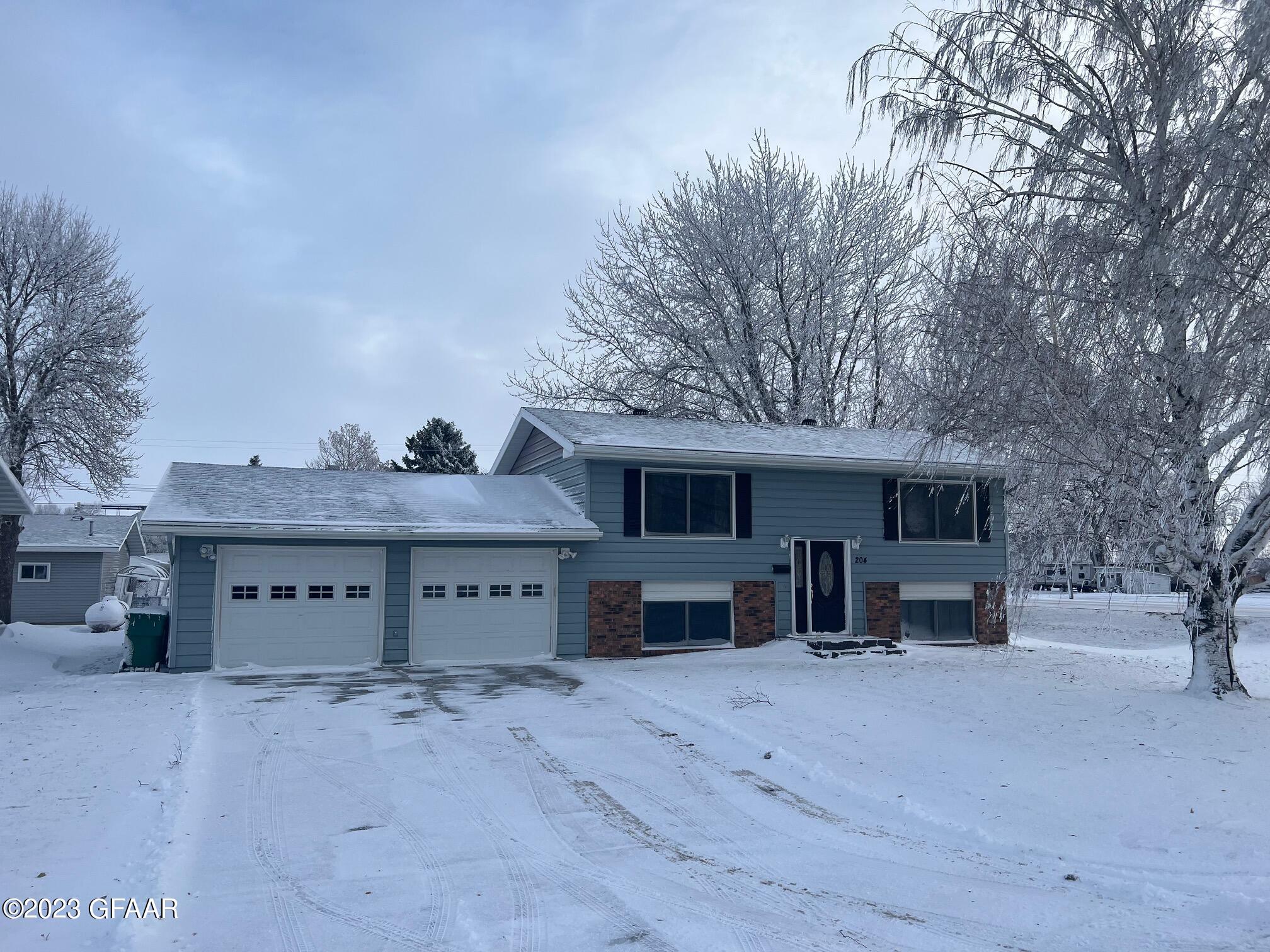 204 NEILL Street