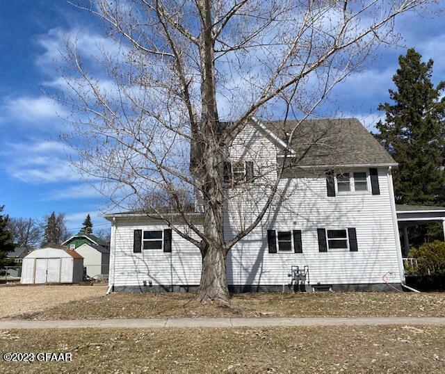 822 COTTONWOOD Street